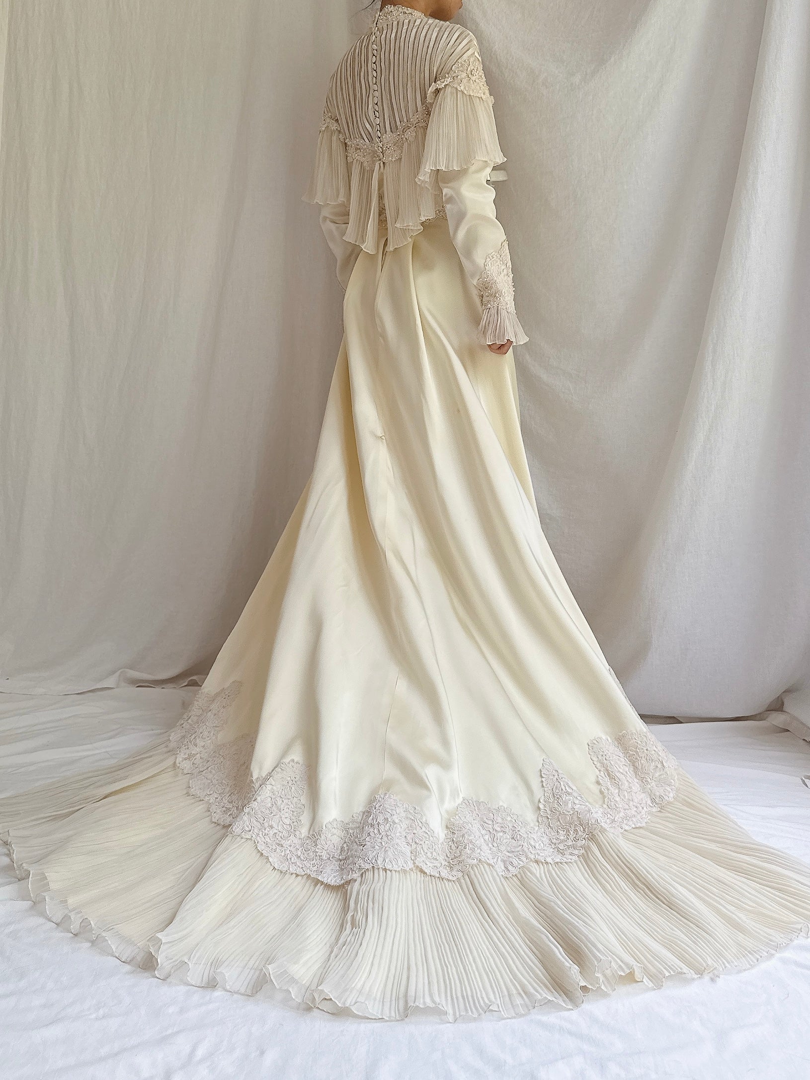 1970s Ivory Pleated Hem Satin Gown - S