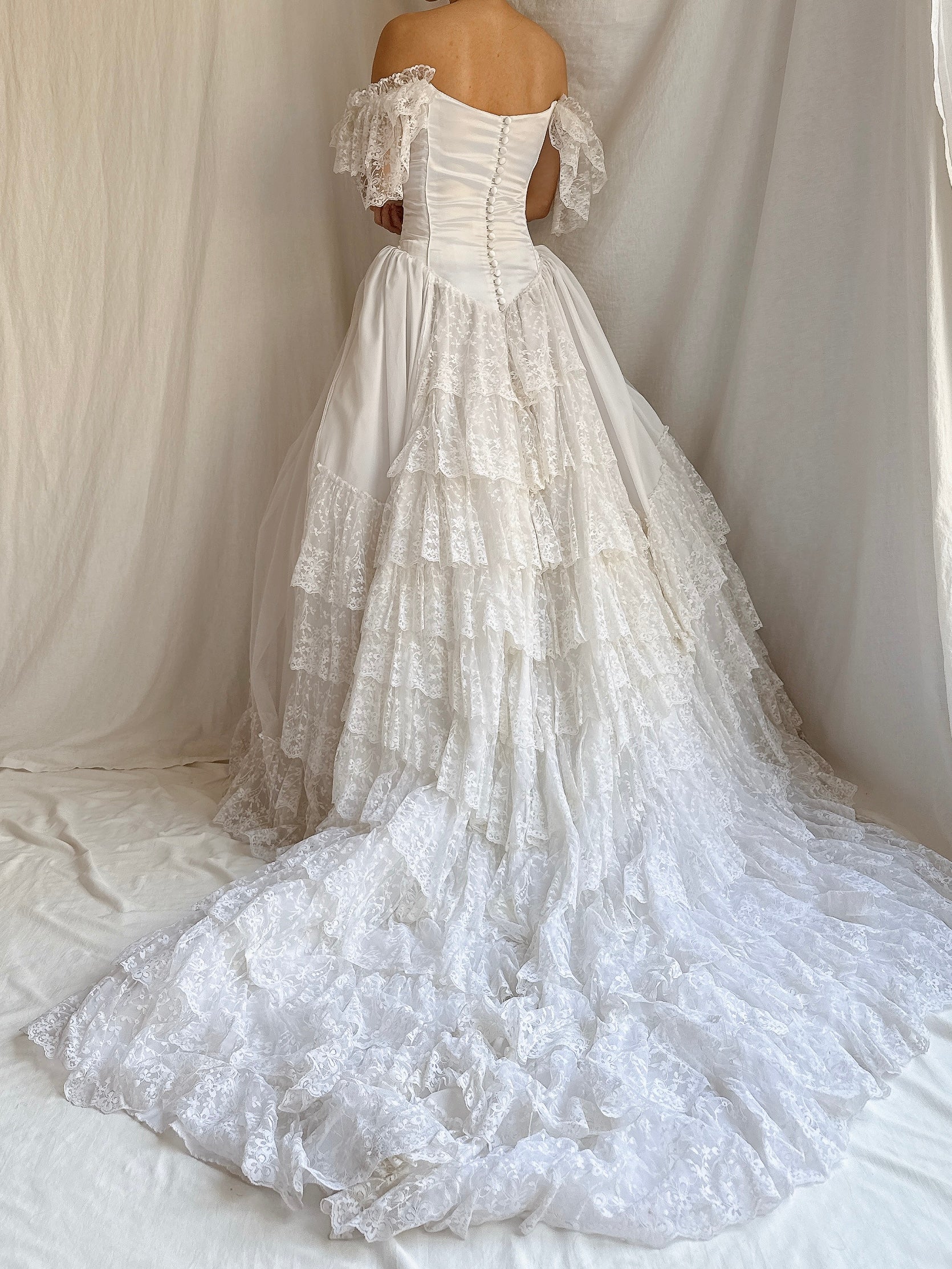 Vintage Tulle Off-the-Shoulder Gown - S