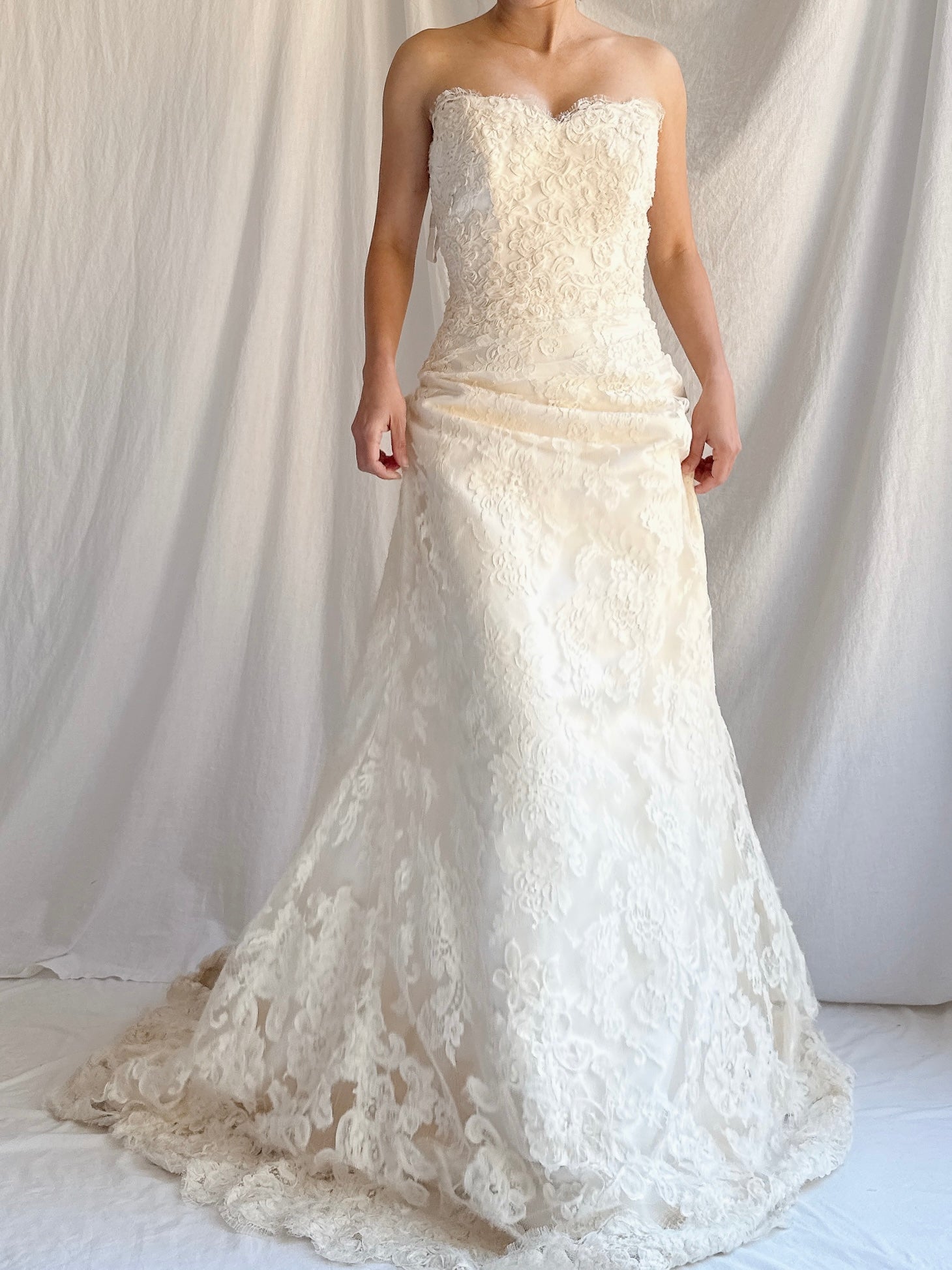 Vintage Modern Trousseau Silk Lace Gown - M/10