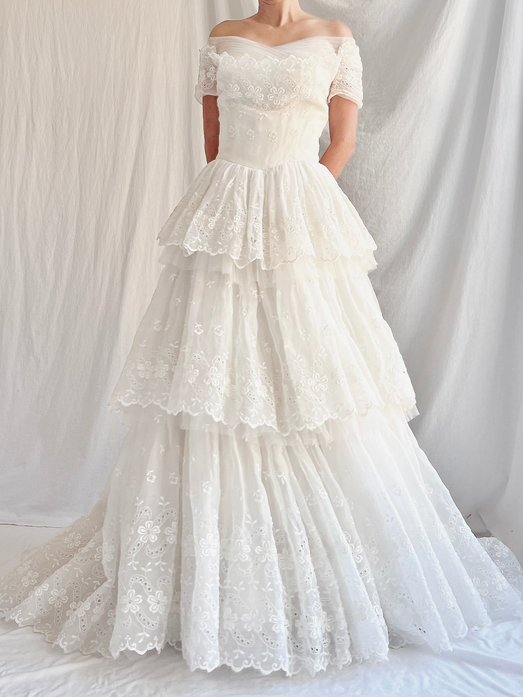 1950s Organza Embroidered Gown - XS