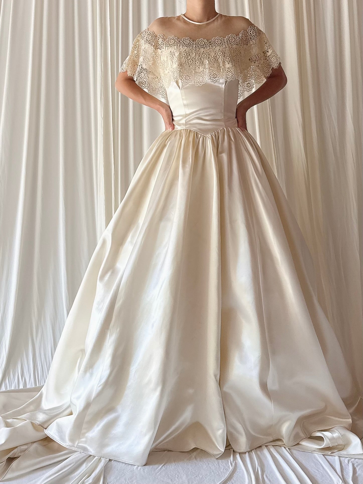 1940s Satin Capelet Gown - XS/4
