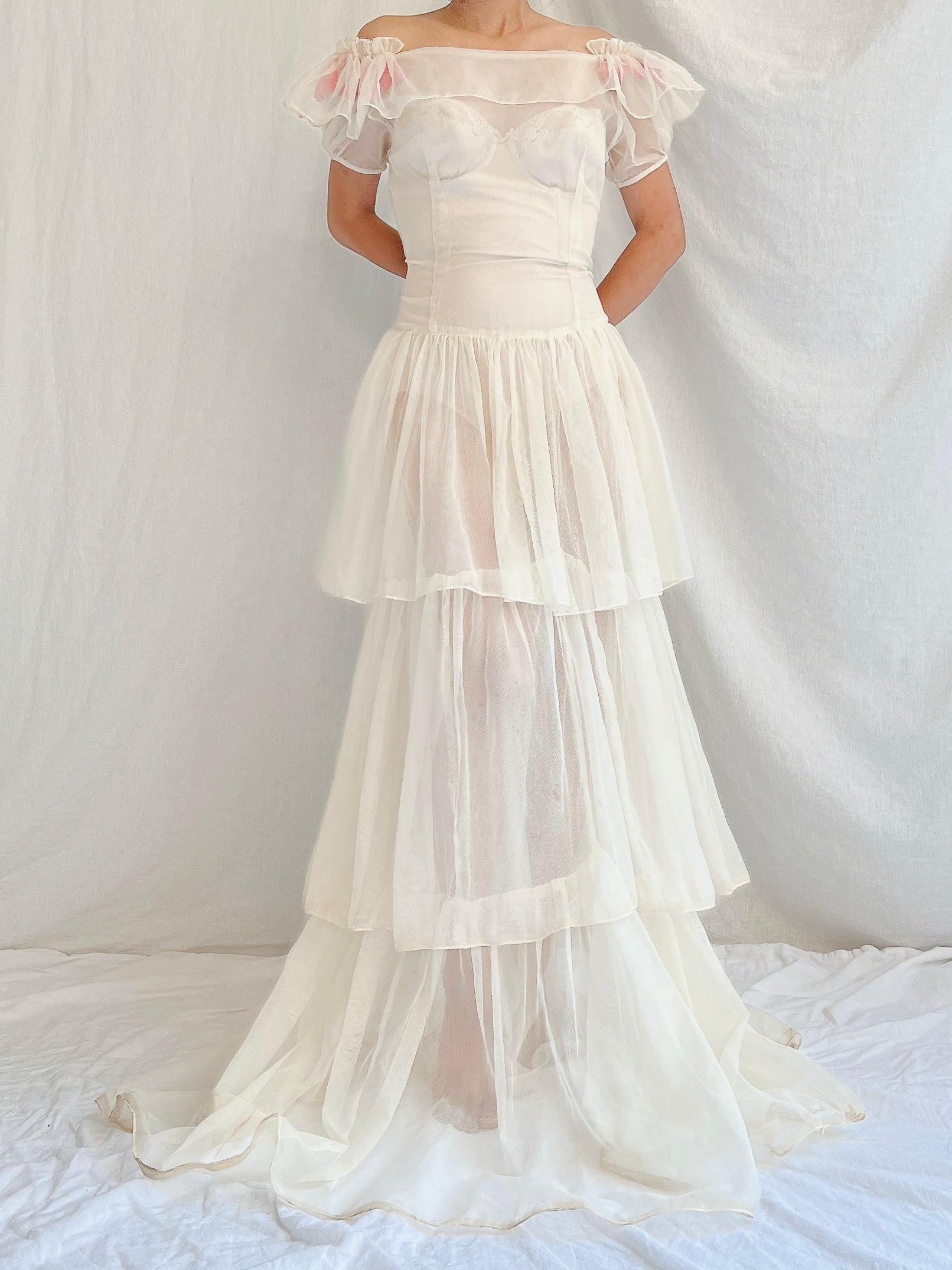 1950s Net Layered Gown - S/M | G O S S A M E R 1950s Net Layered Gown - S/M | G O S S A M E R
