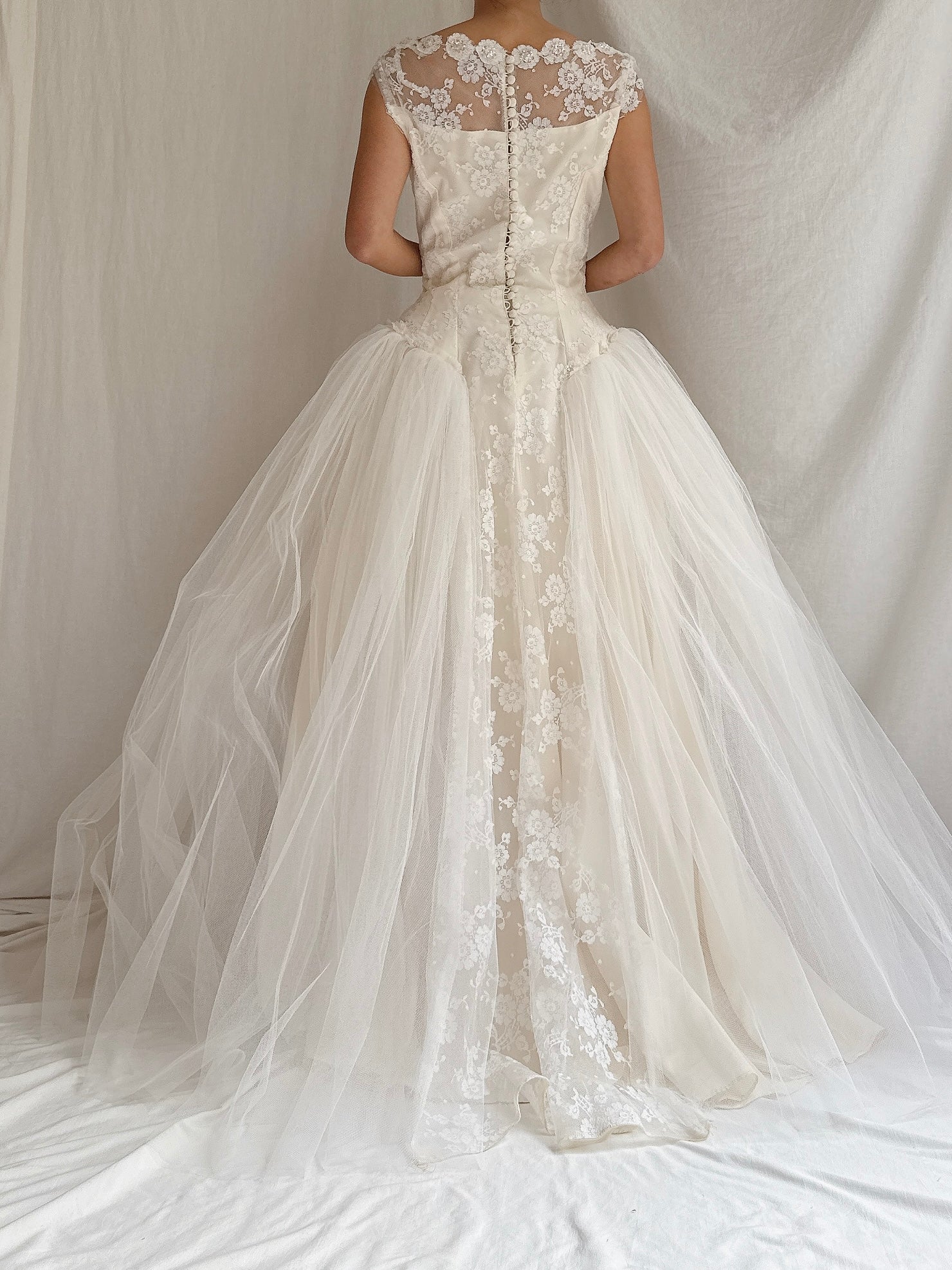 1950s Tulle and Lace Gown - XS