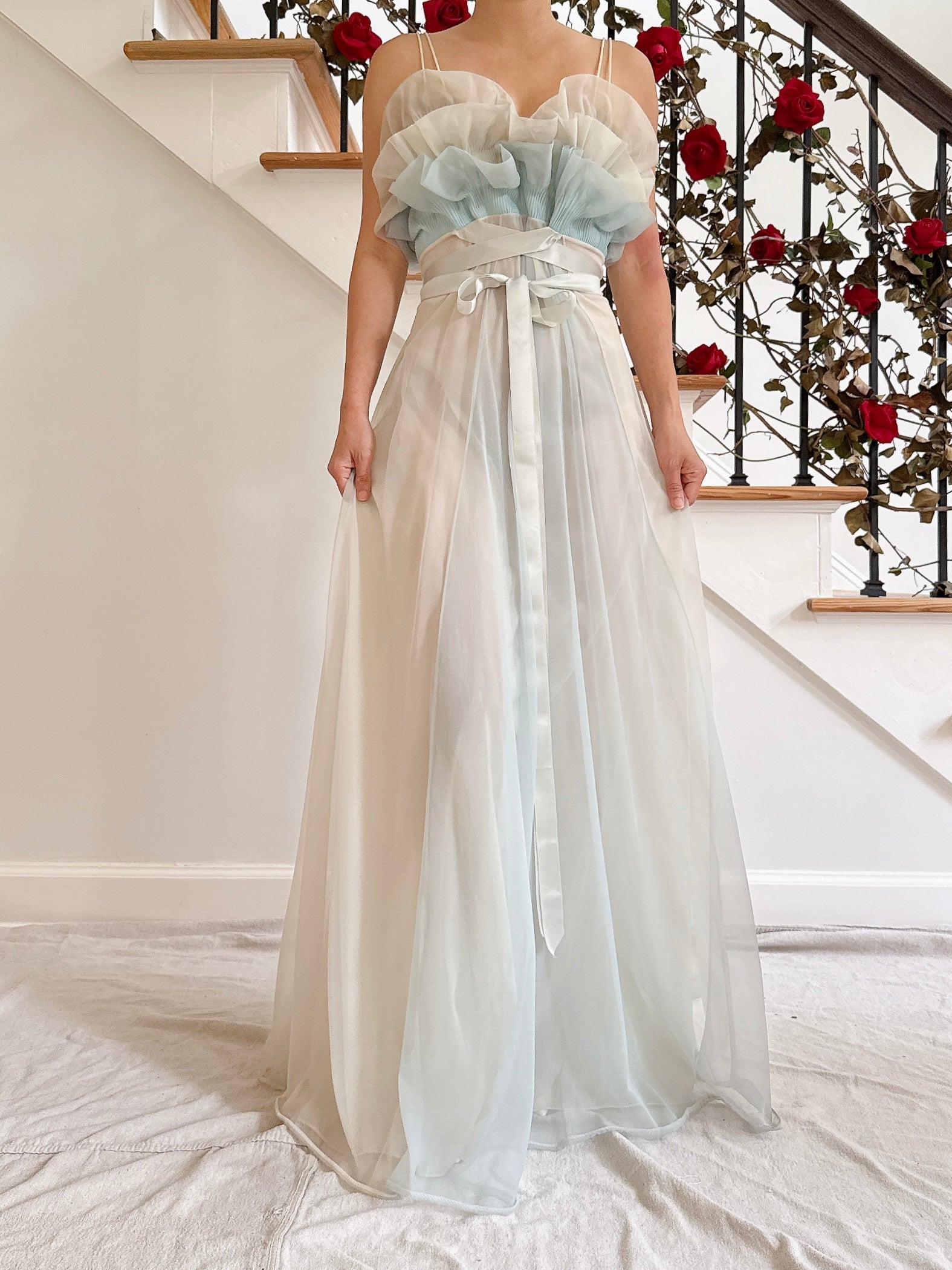 1950s Tricot Ruffled Slip - S