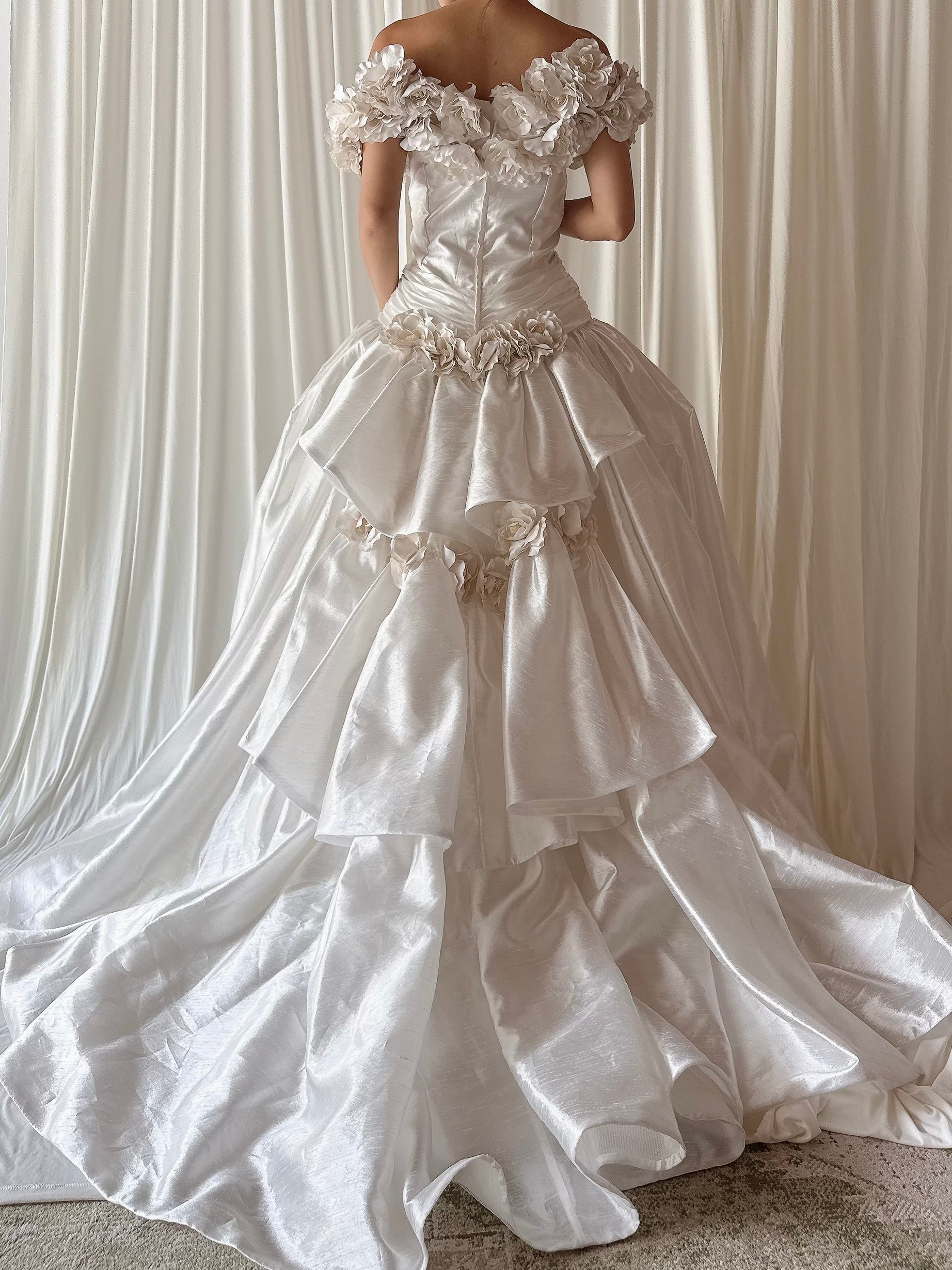 1980s Taffeta Rosette Gown - M/L