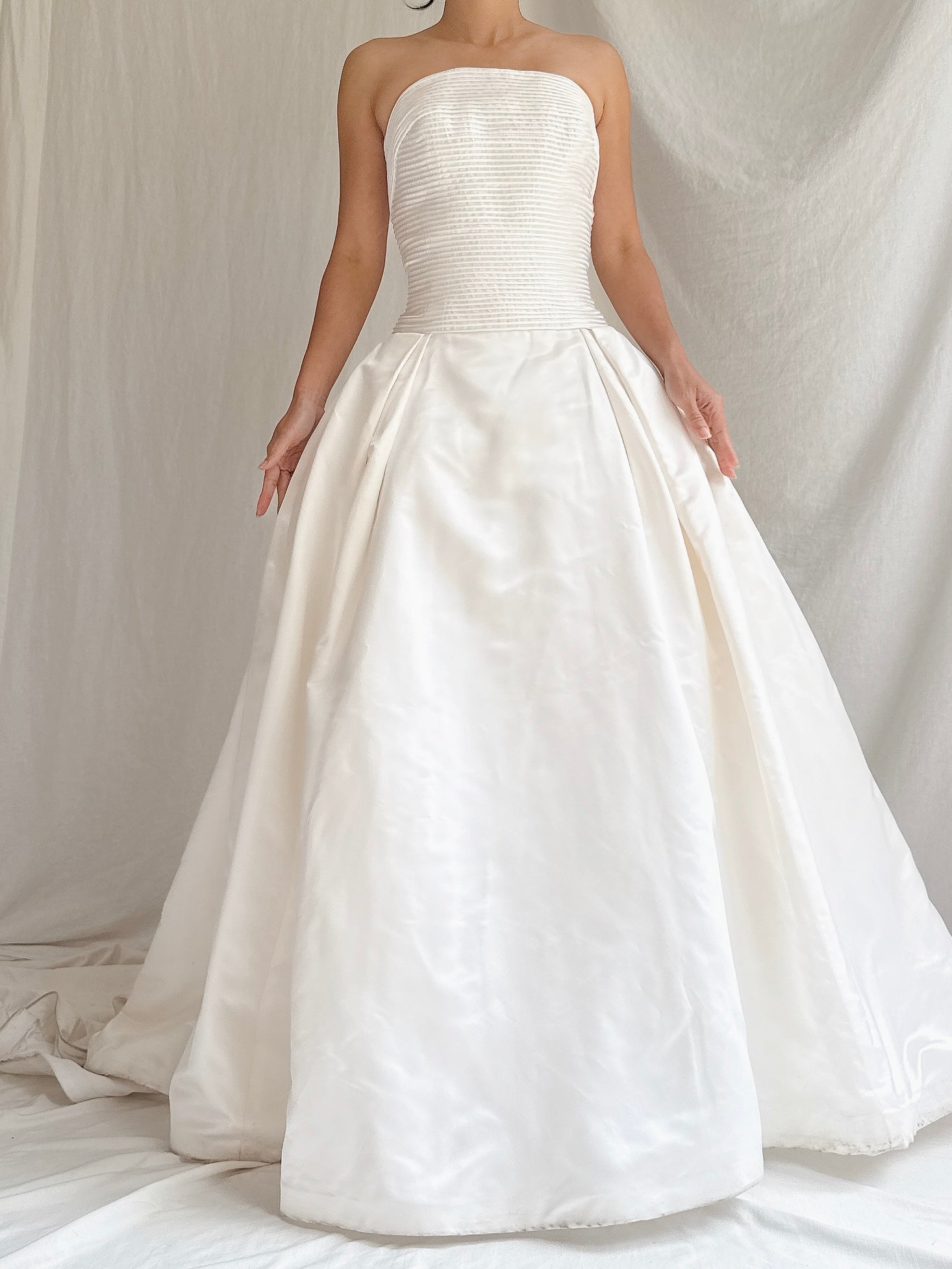 Vintage Sill Strapless Gown - S