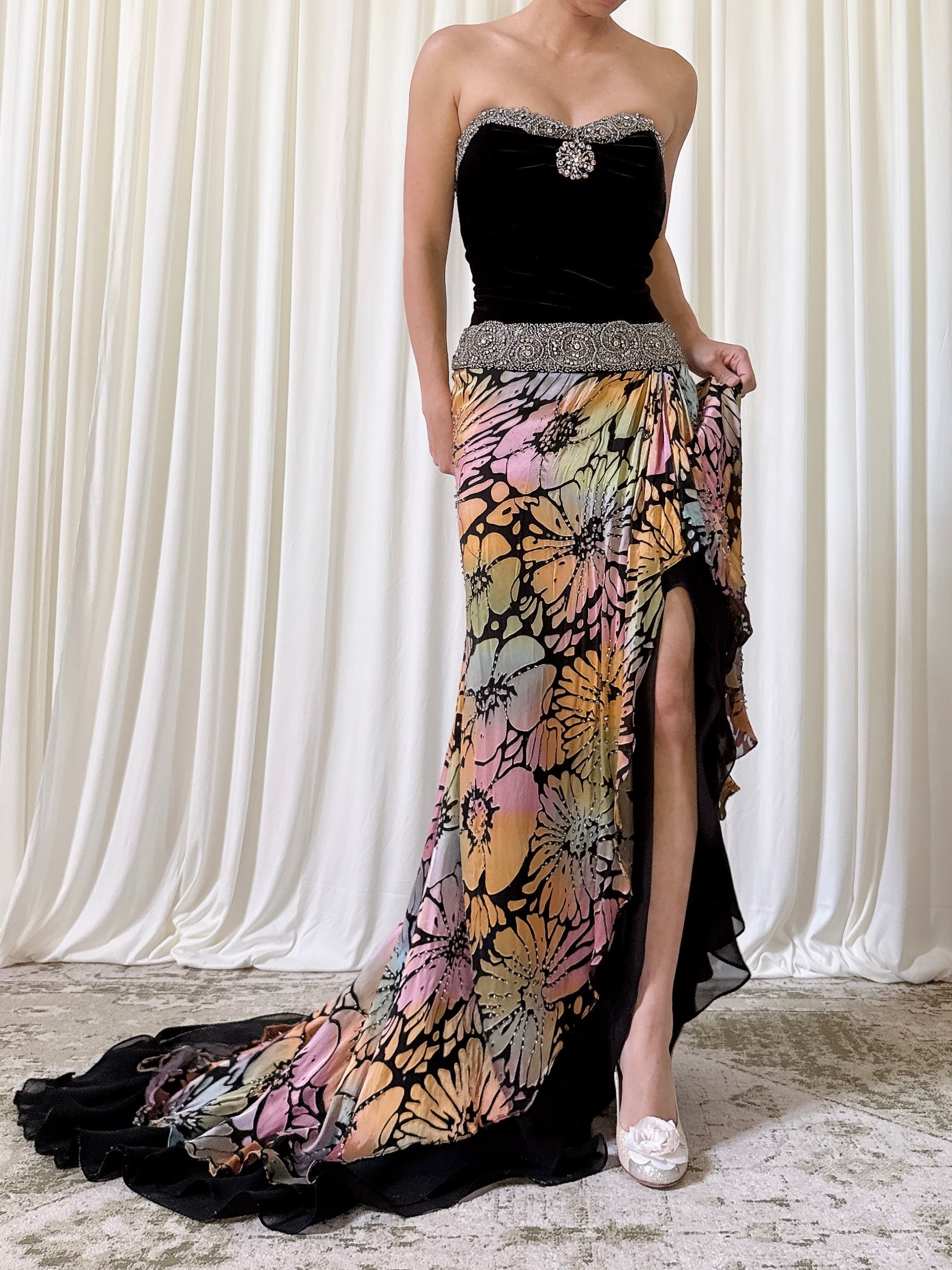 Vintage Dingeo Velvet & Silk Dress - Size 6