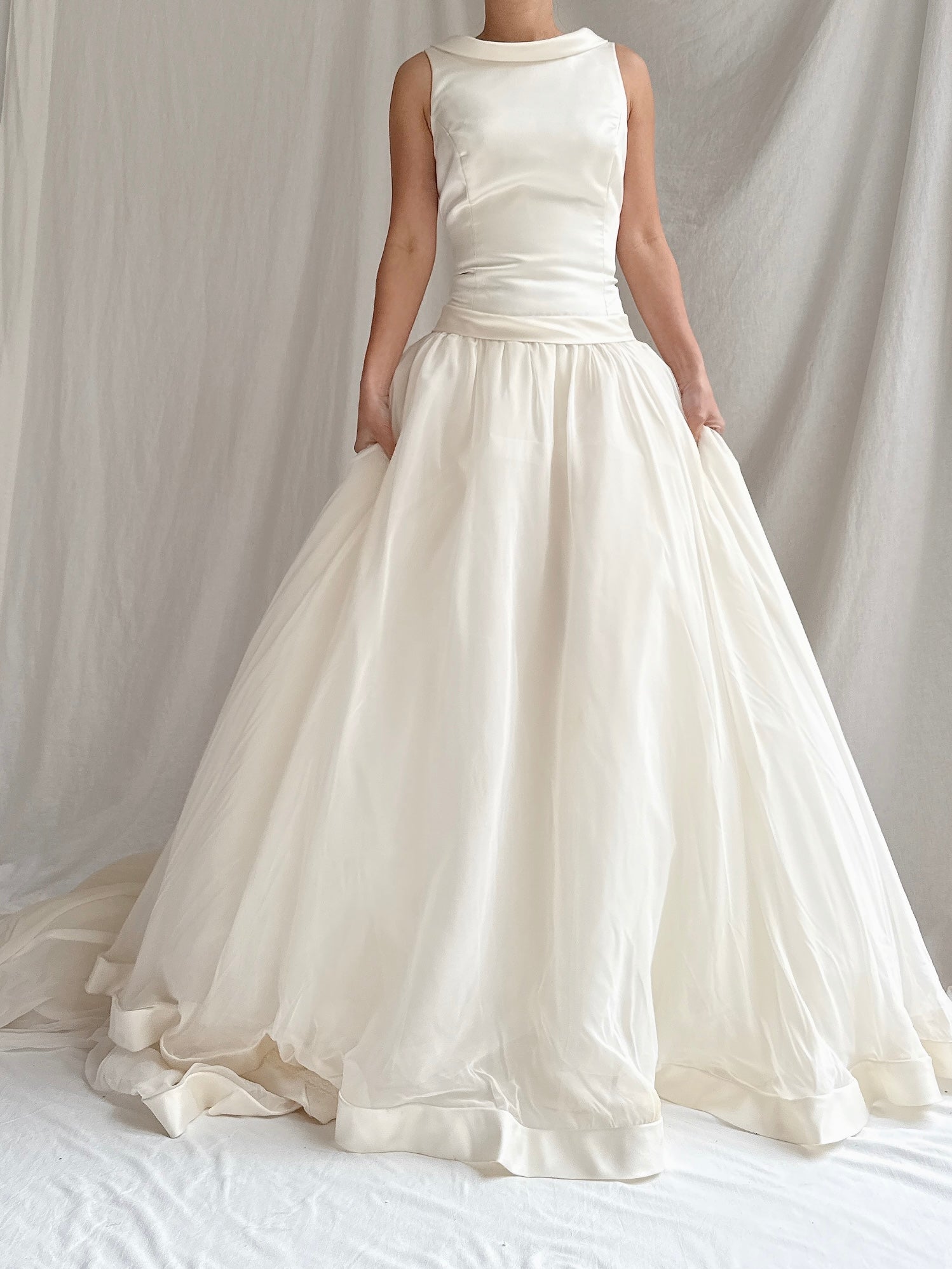 Vintage Chiffon High Neck Gown - M