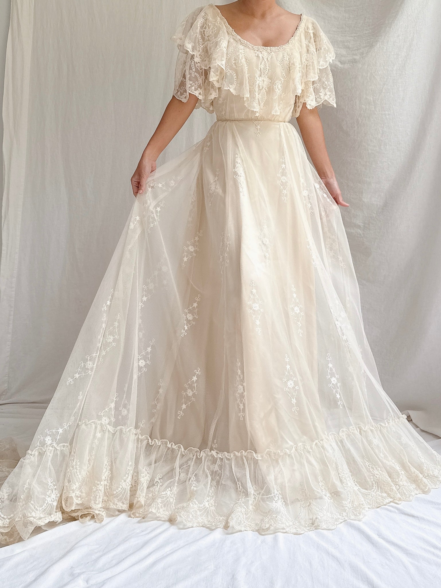 Vintage Embroidered Tulle Gown - XS