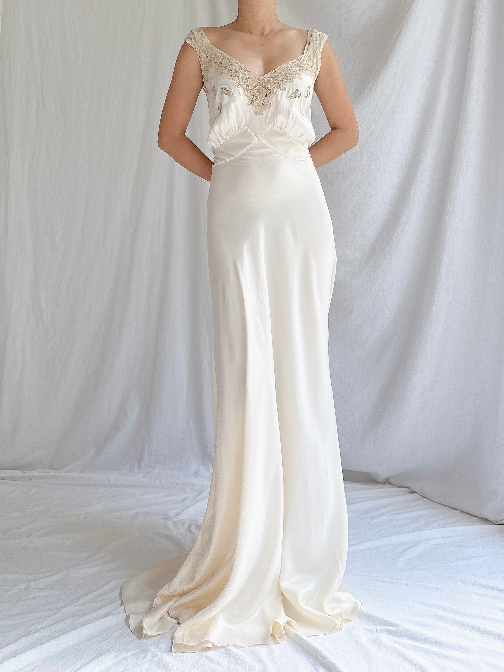 1930s Satin Lace Slip - M