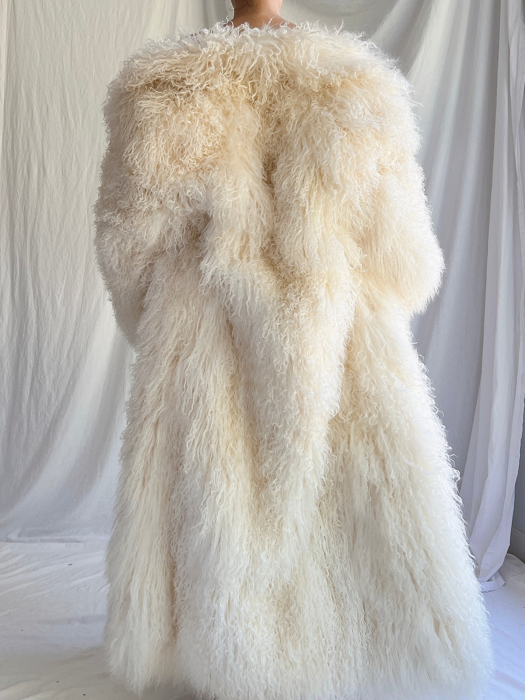 Vintage Mongolian Fur Coat - M