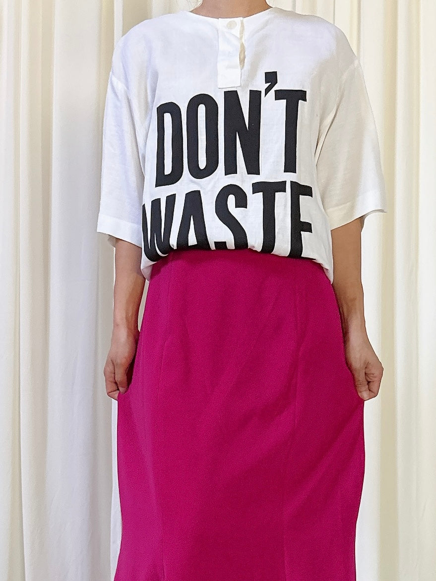 Vintage “Don’t Waste” John Ribbe Linen T-Shirt Size 38