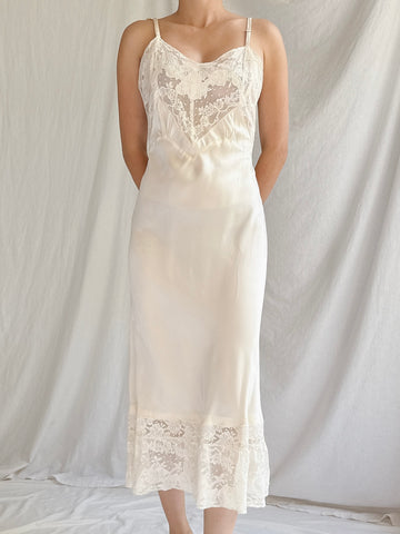 1930s Ivory Satin Slip - XS