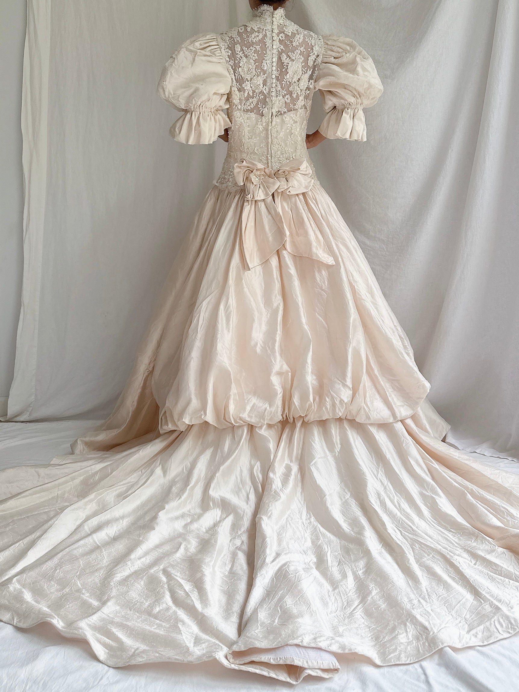Vintage Puff Sleeve Silk Gown - S/4