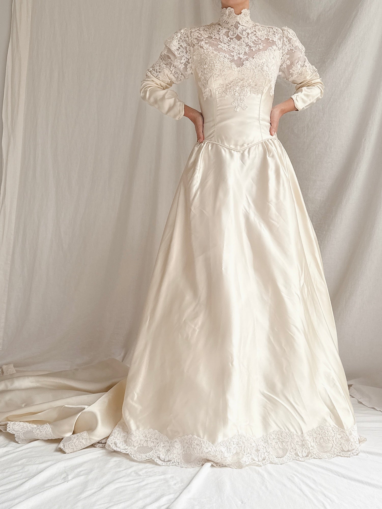 Vintage Satin Long Sleeve Dress - S