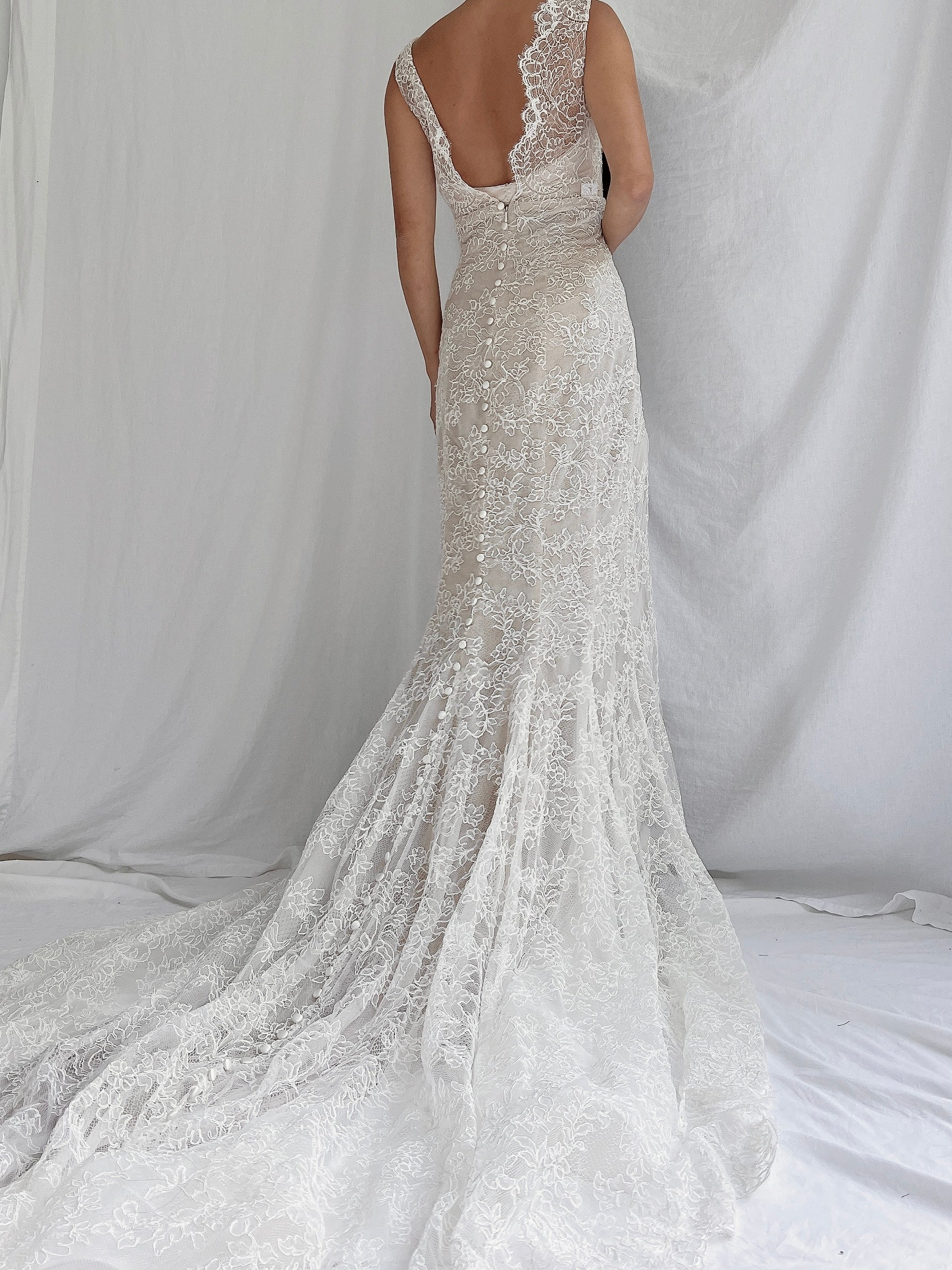 Liancarlo Nude/Ivory Lace Gown - 6