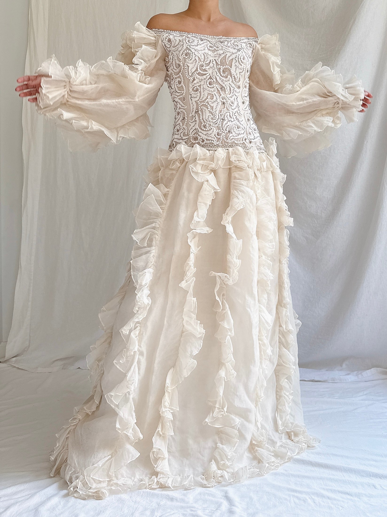 Vintage Oscar de la Renta Silk Organza Embellished Gown - M