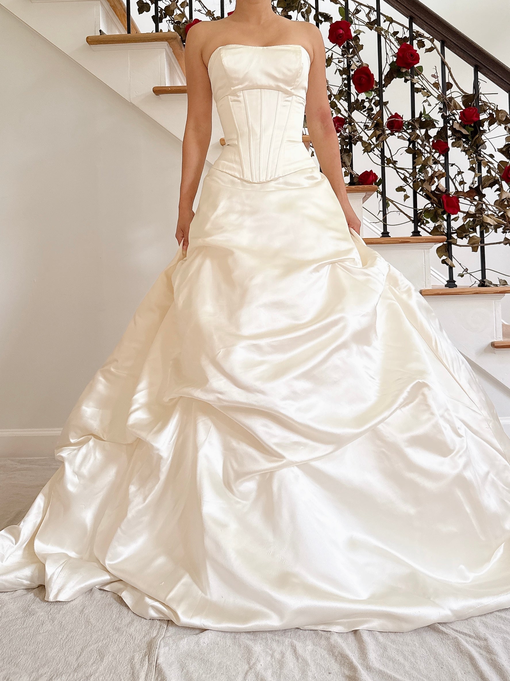 00 Ines Di Santo Silk Gown - L