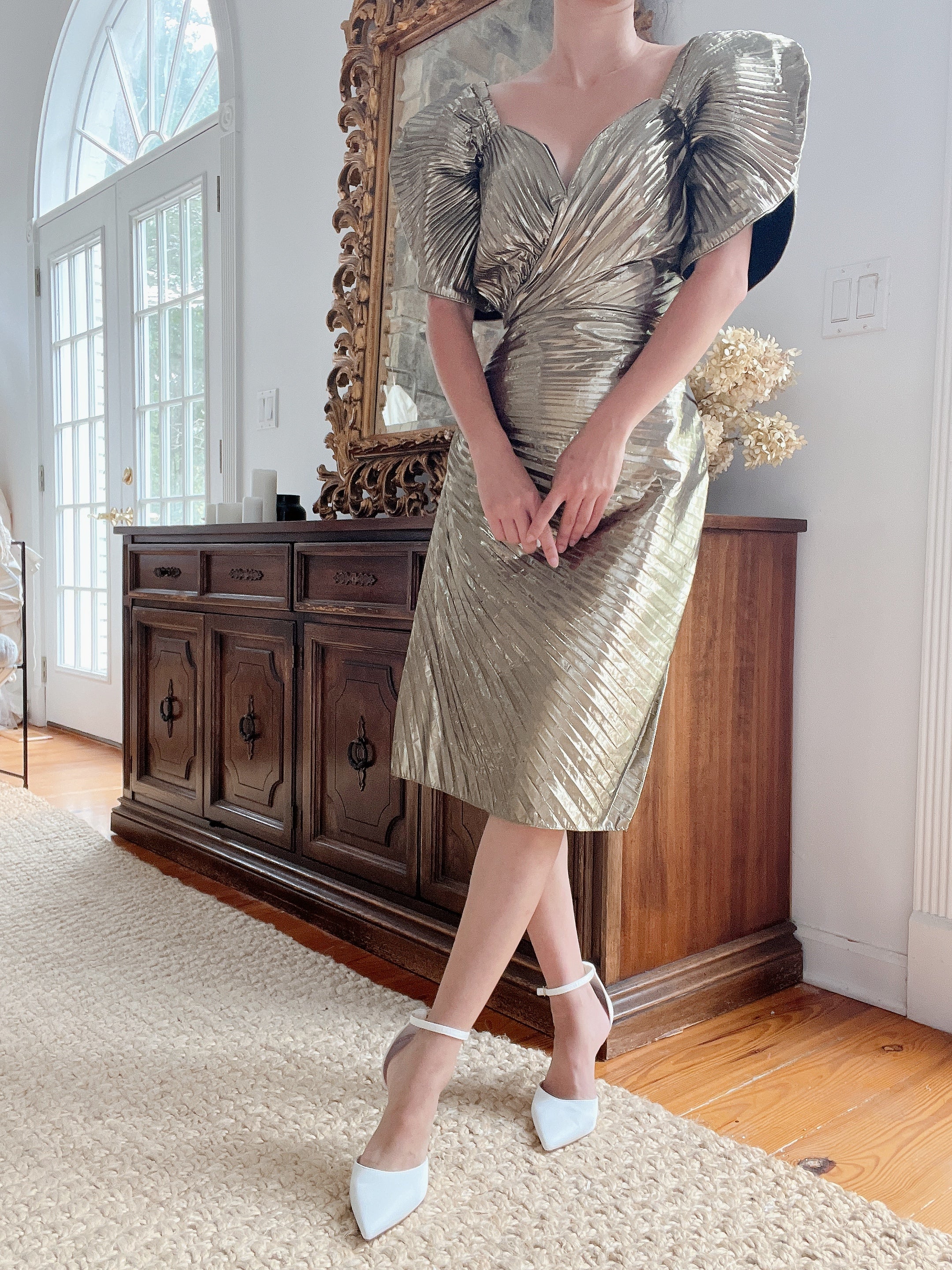 1980s Gold Metallic Pleated Dress - S/M