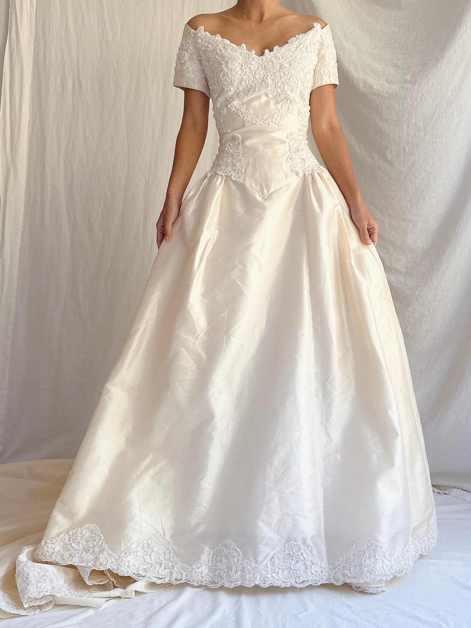Vintage Wide Neck Lace Embellished Gown - S