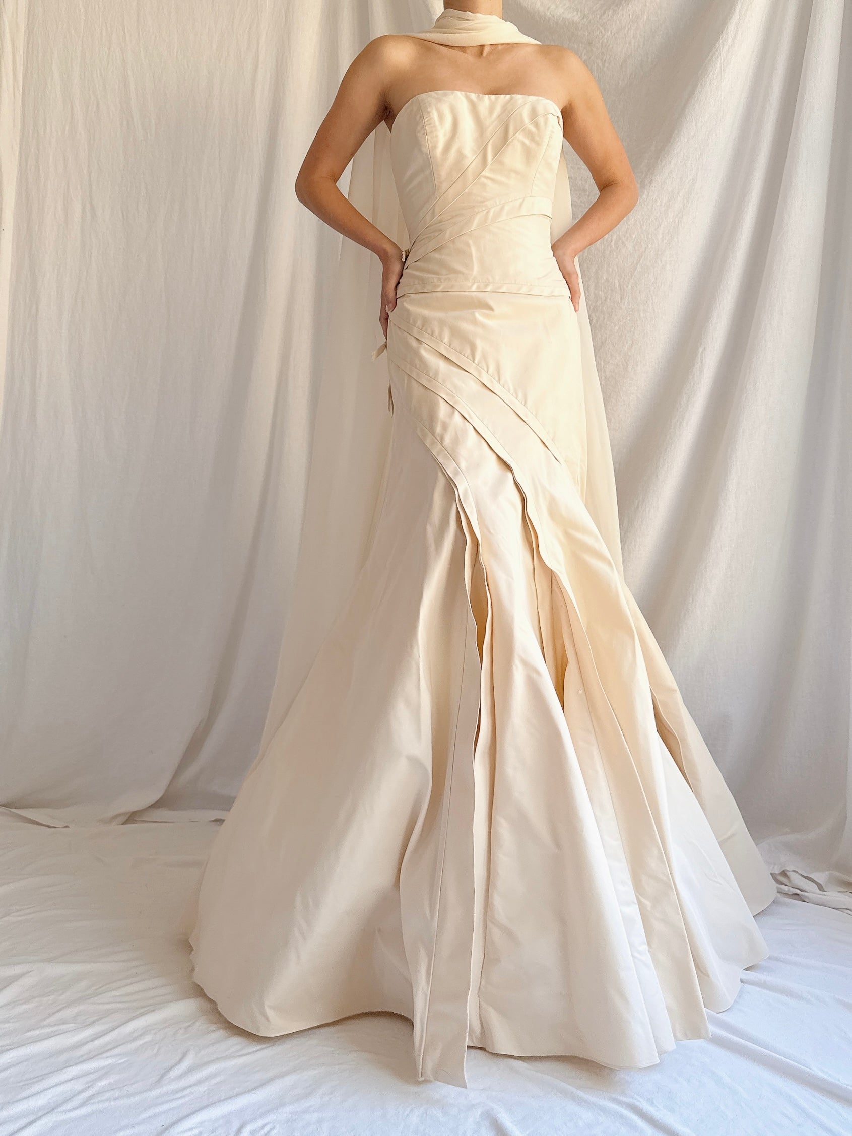 Vintage Vera Wang Champagne Silk/Cotton Gown - XS/4