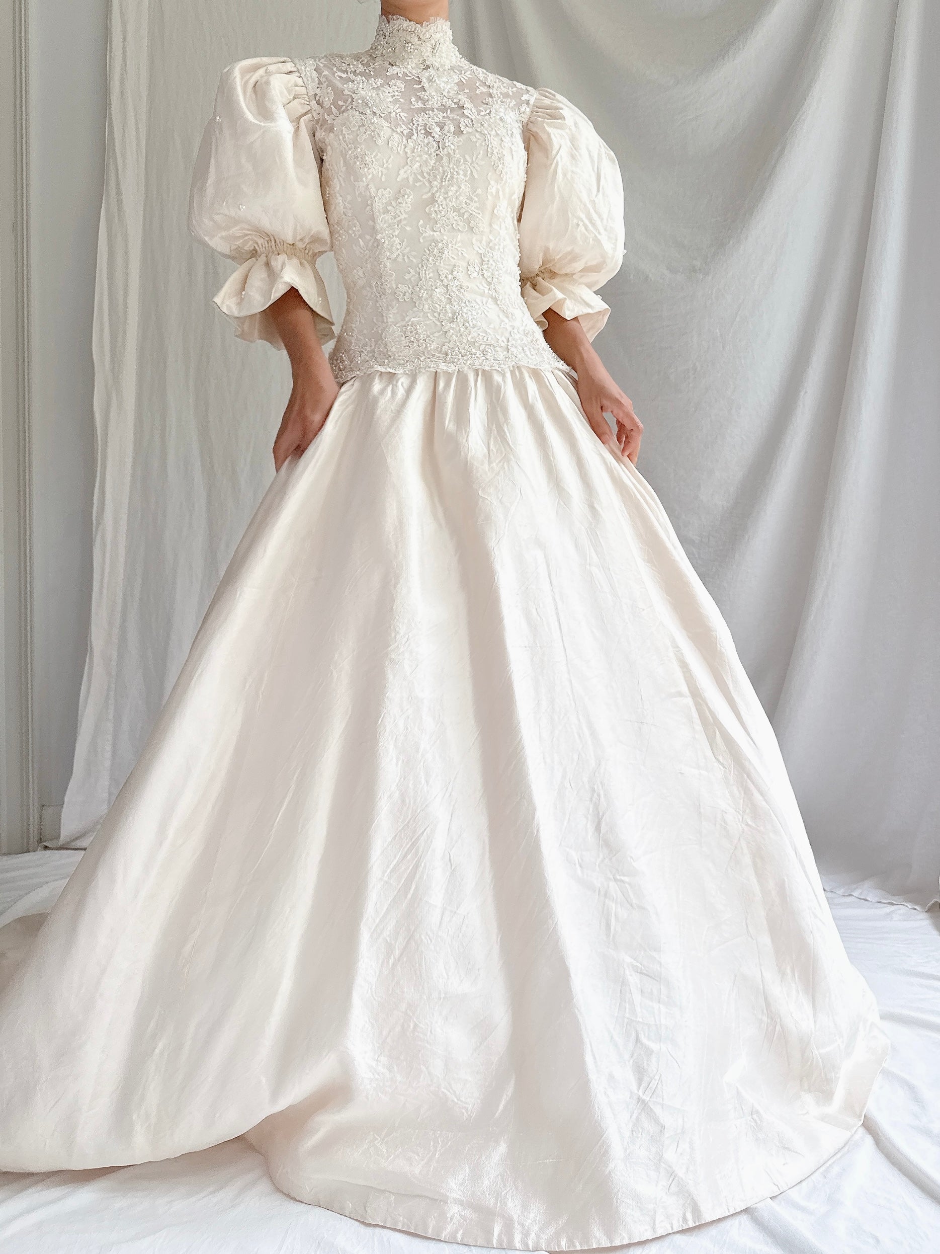 Vintage Puff Sleeve Silk Gown - S/4