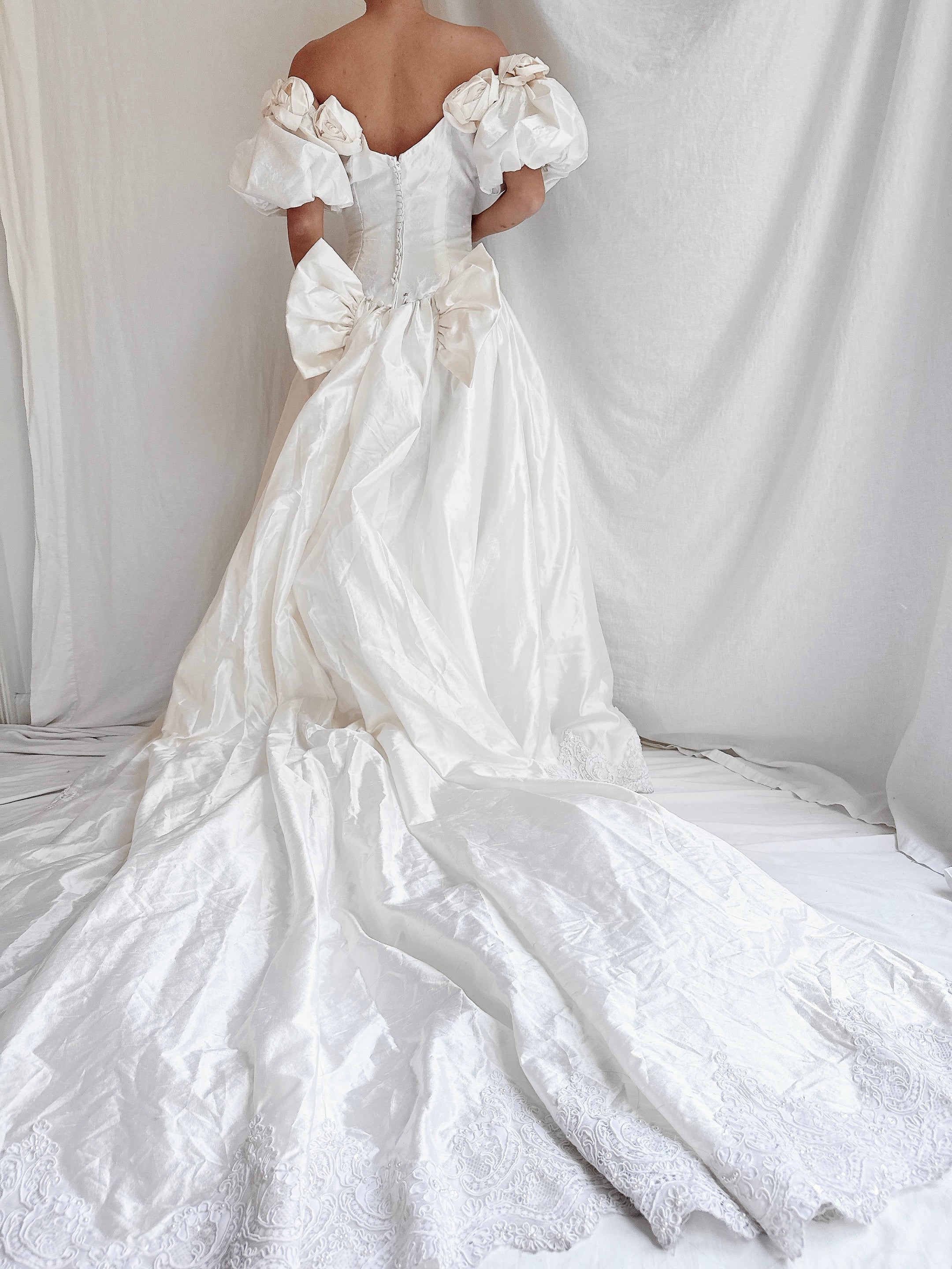 Vintage Raw Silk Off-the-Shoulder Gown - S