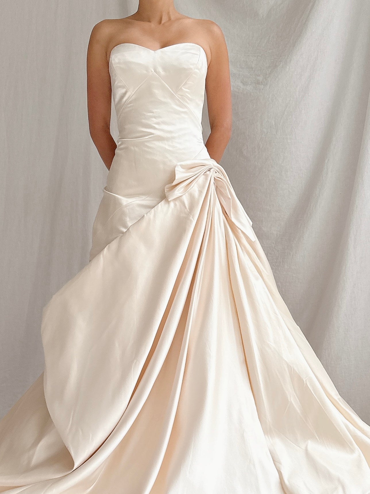 00 Anna Maier/Ulla Maija Couture Silk Draped Gown - M/8