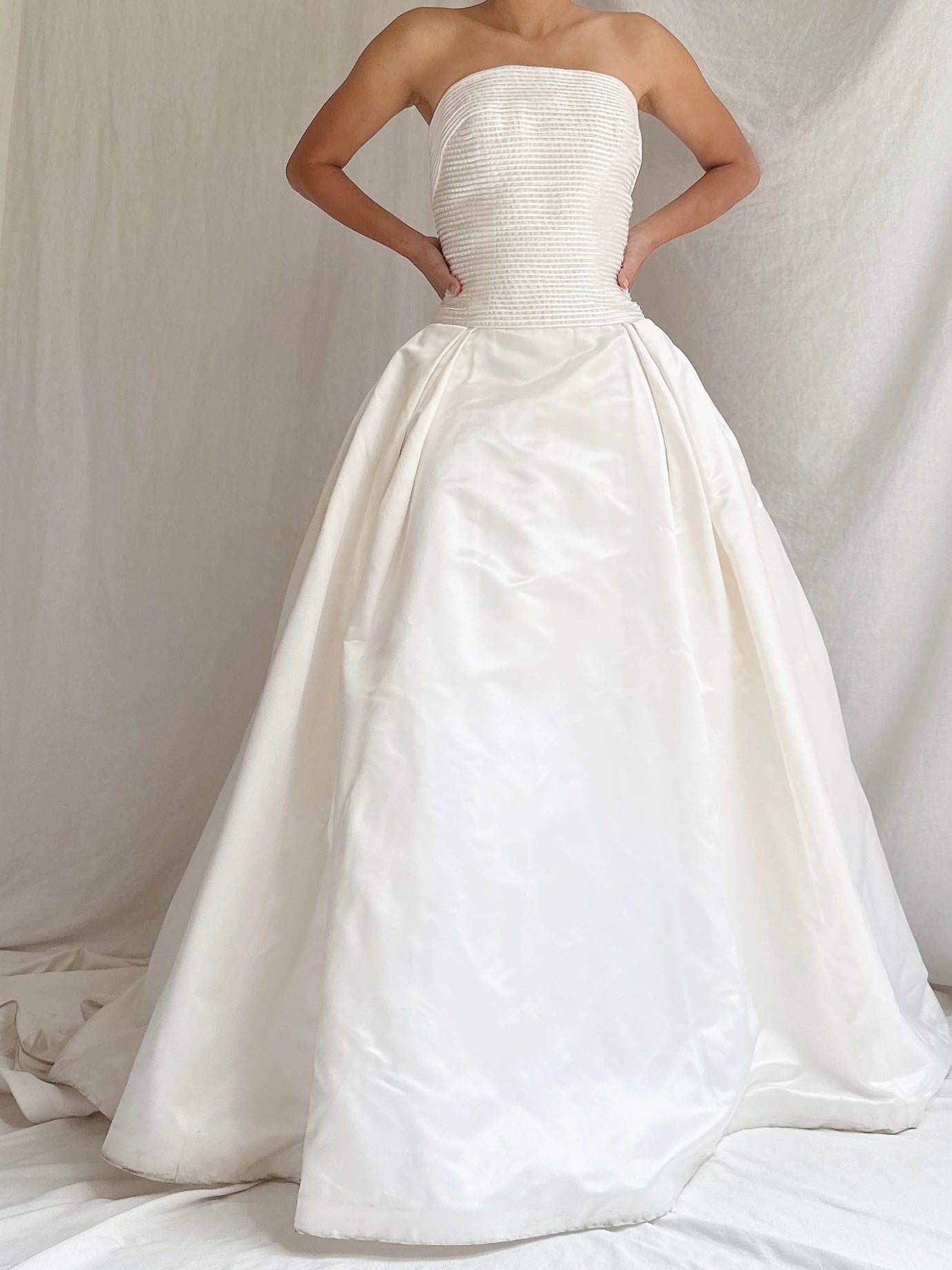 Vintage Sill Strapless Gown - S