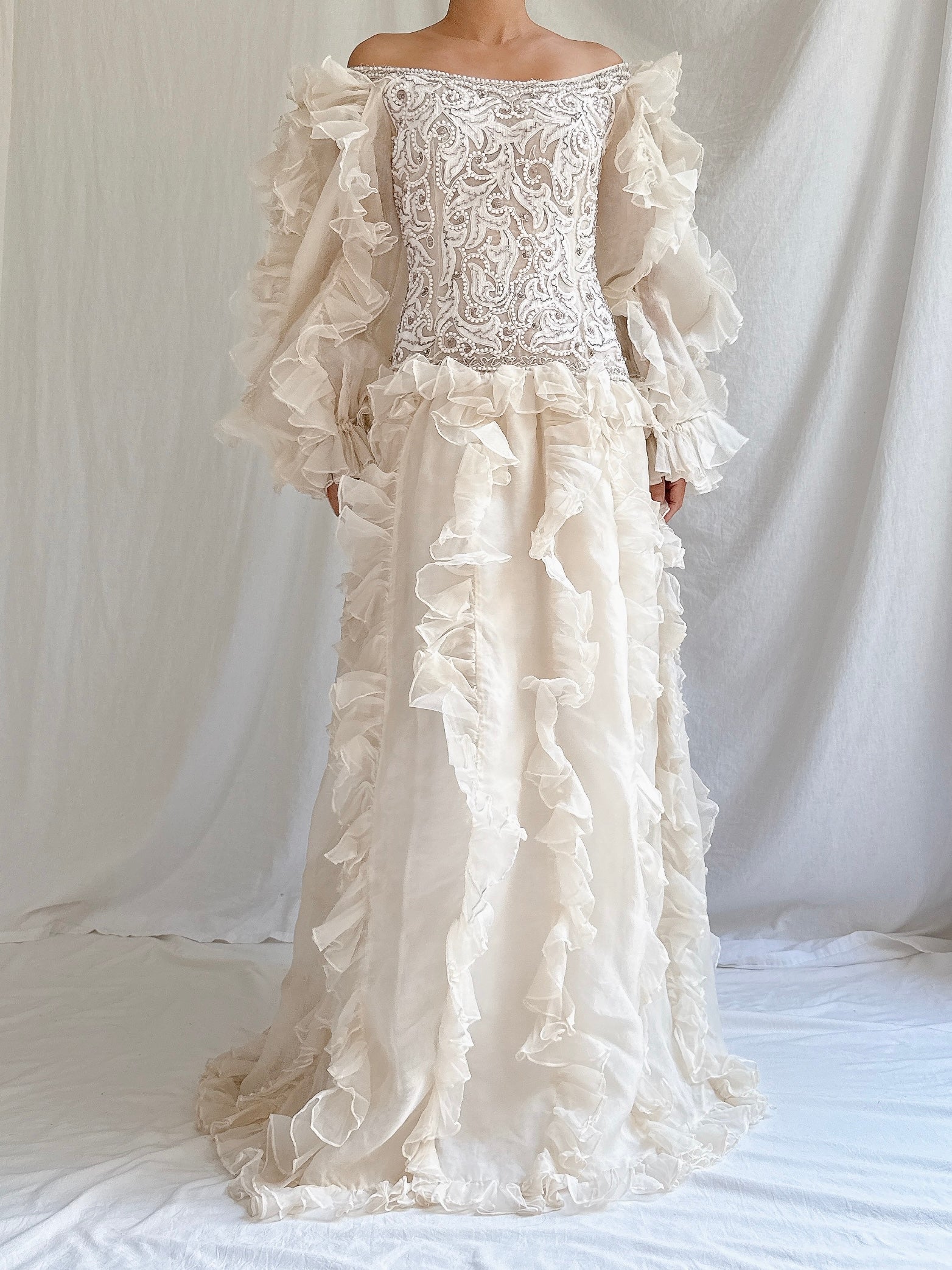Vintage Oscar de la Renta Silk Organza Embellished Gown - M