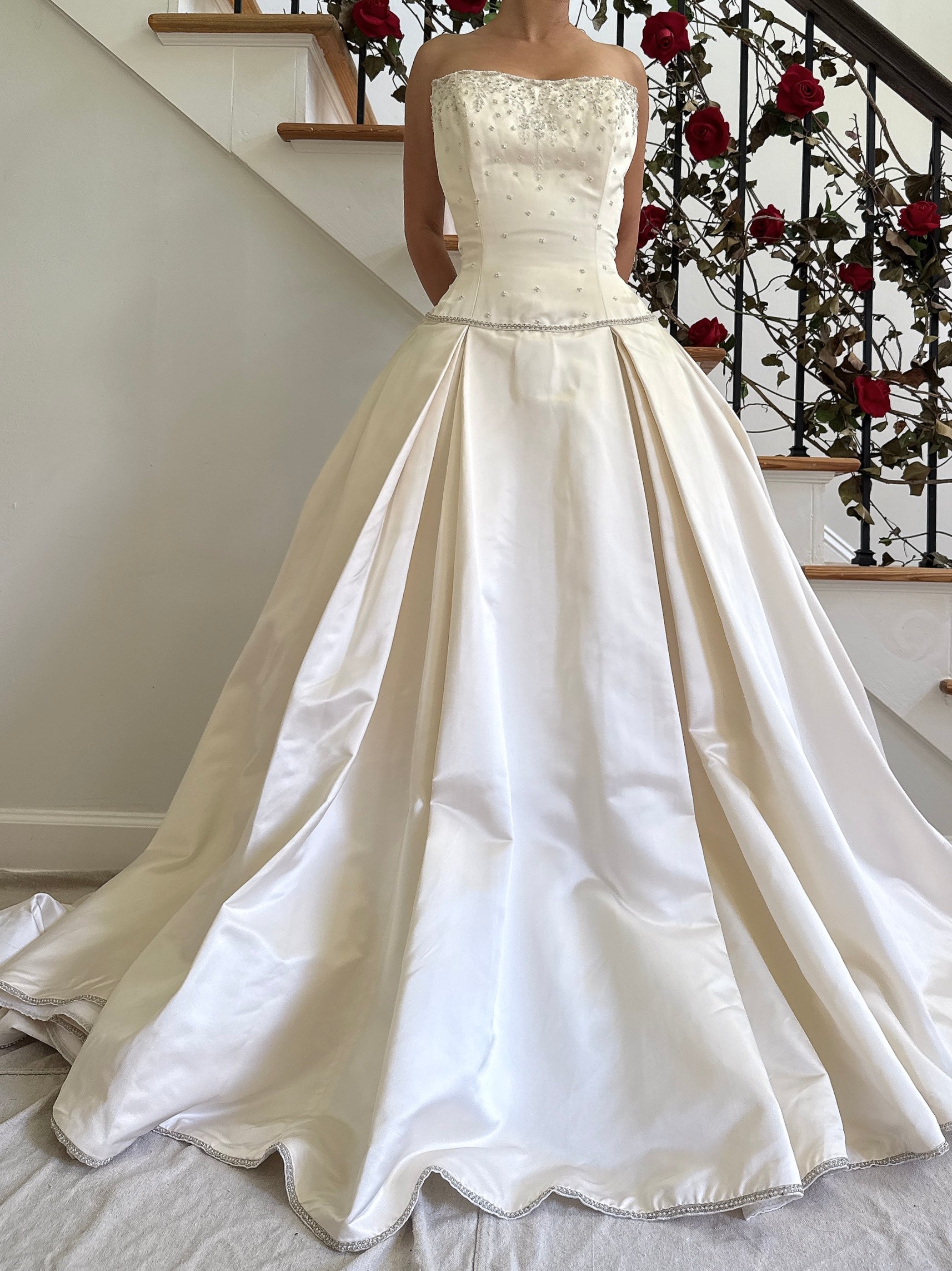 Vintage Eve of Milady Silk Gown - M