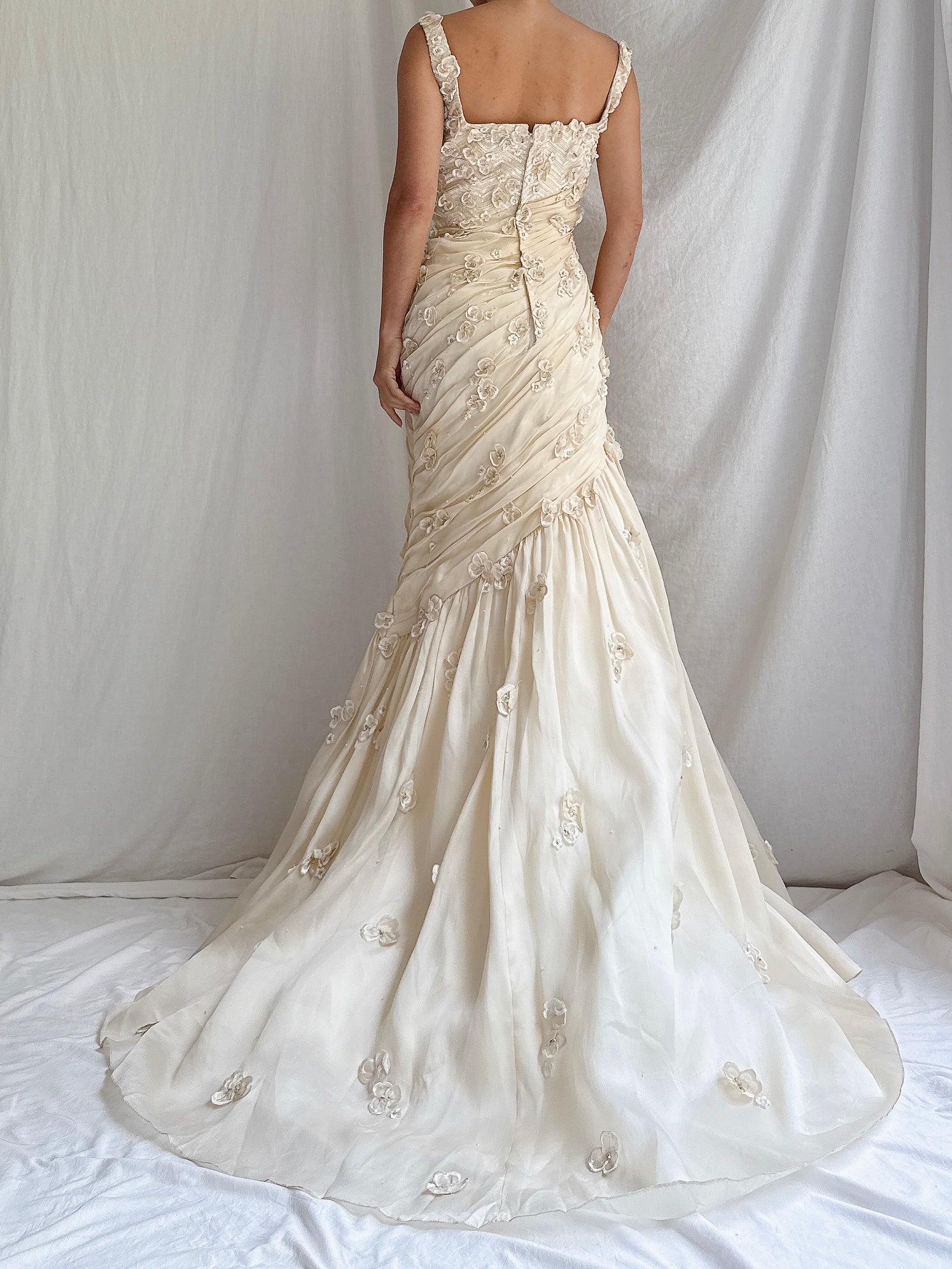 Vintage YSA Makino Silk Organza Gown with Appliqués - M