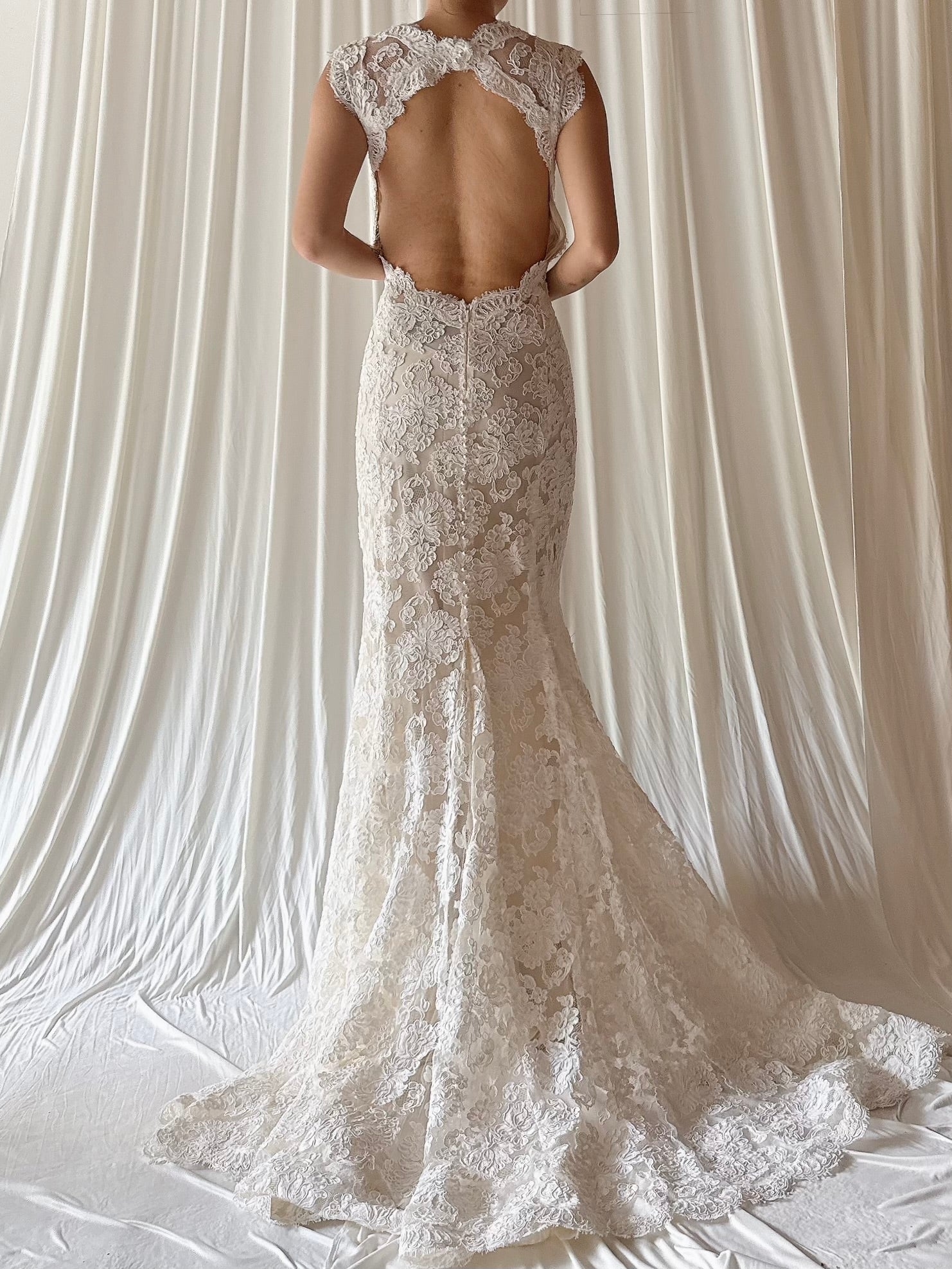 Vintage Monique Llhuilier Lace Gown - XS/S
