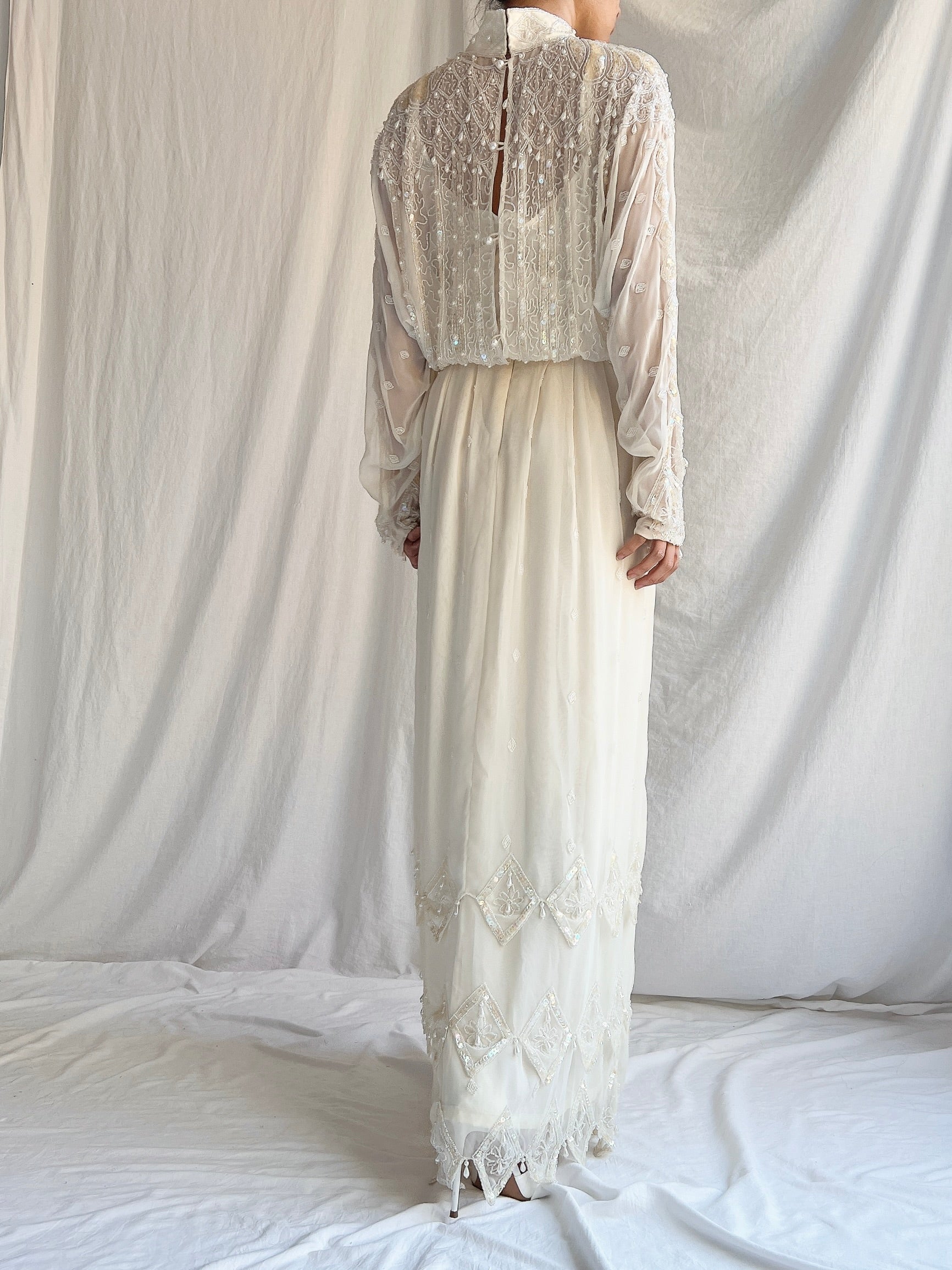 Vintage Chiffon Dolman Sleeves Gown - M