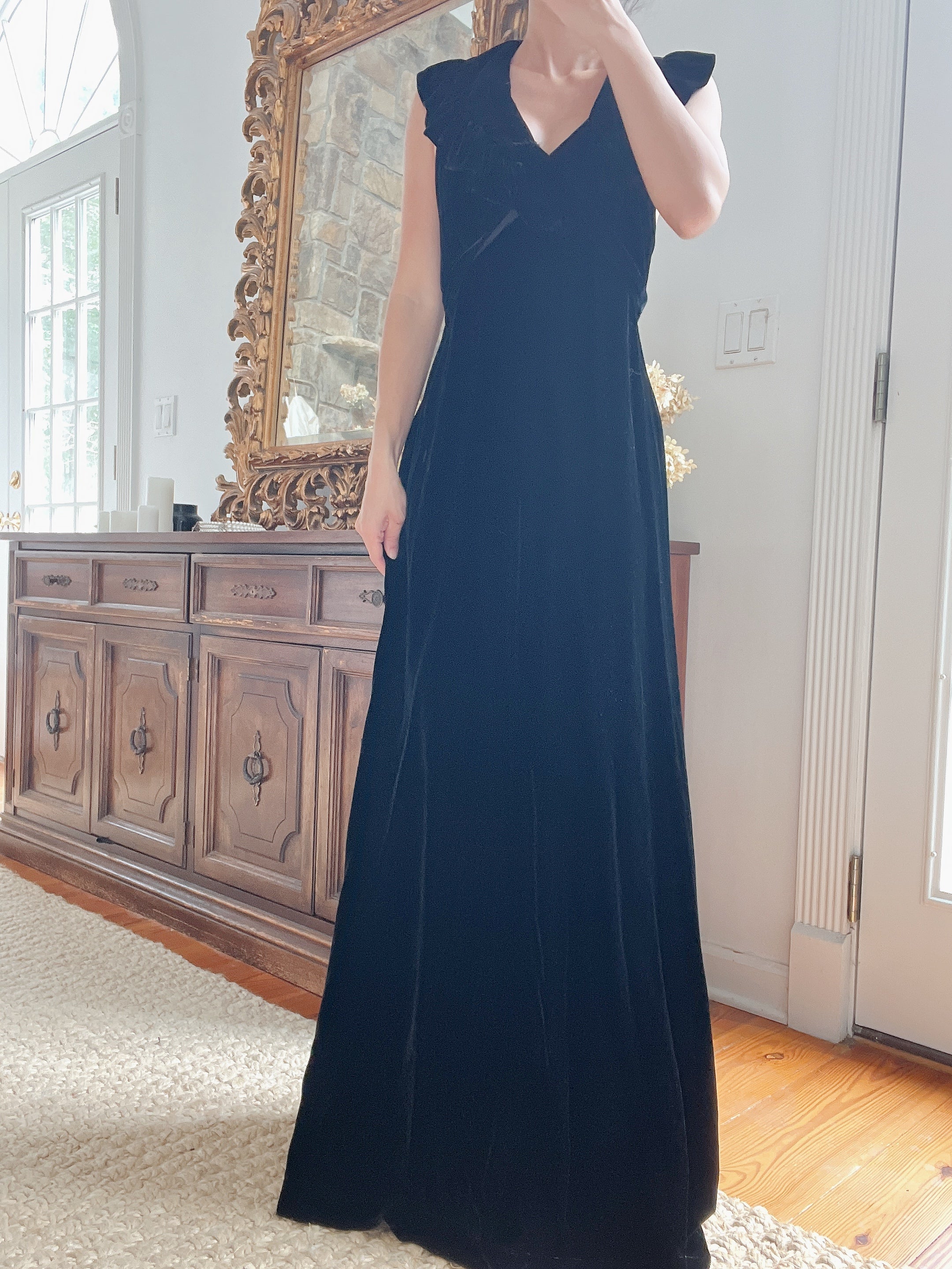 1940s Black Velvet Gown - XXS