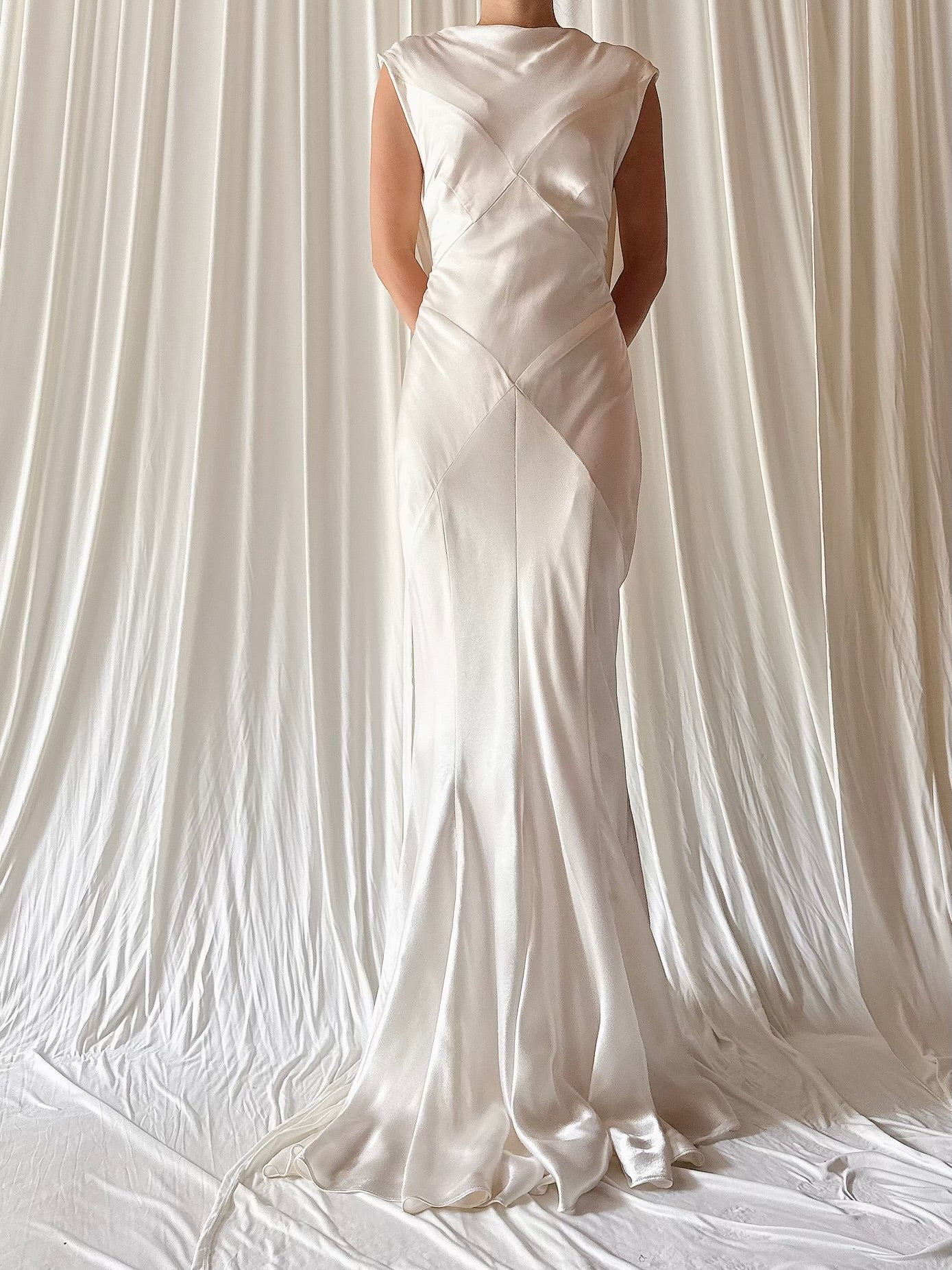 1990s Satin Bias Low Cut Back Gown - Size 4-8
