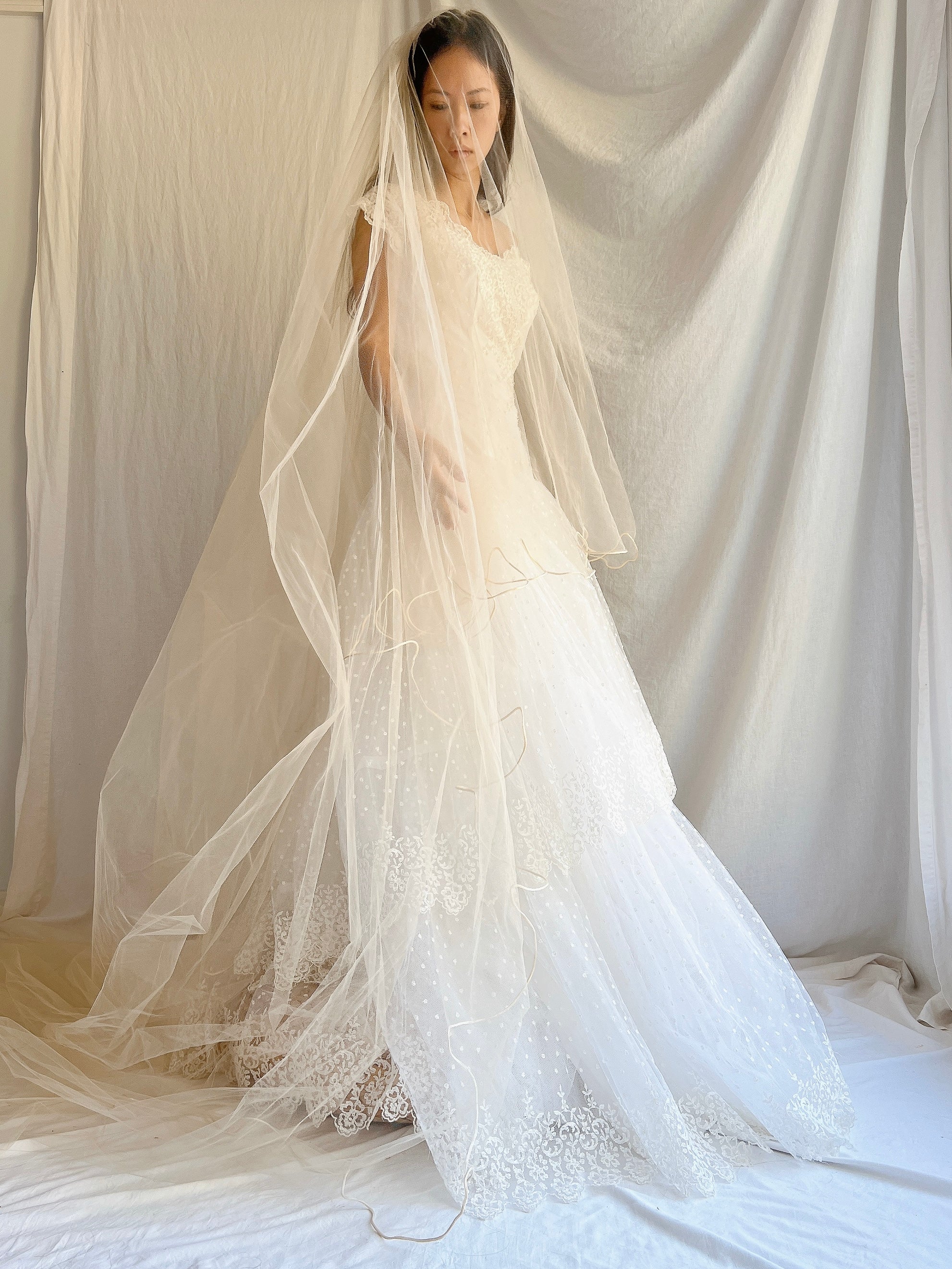 Vintage Cathedral Champagne Scalloped Tulle Veil