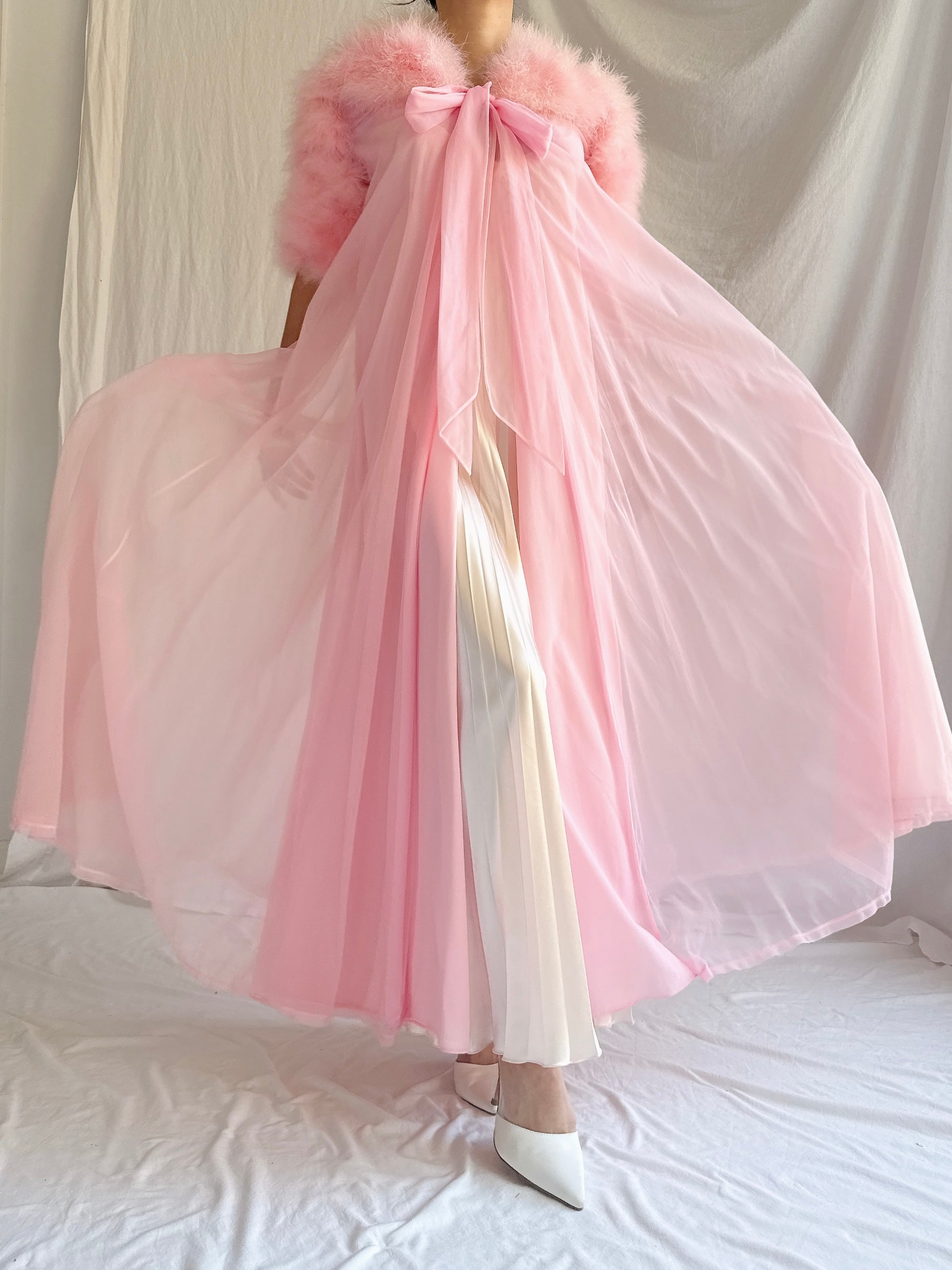 1960s Pink Feather Dressing Gown - XS