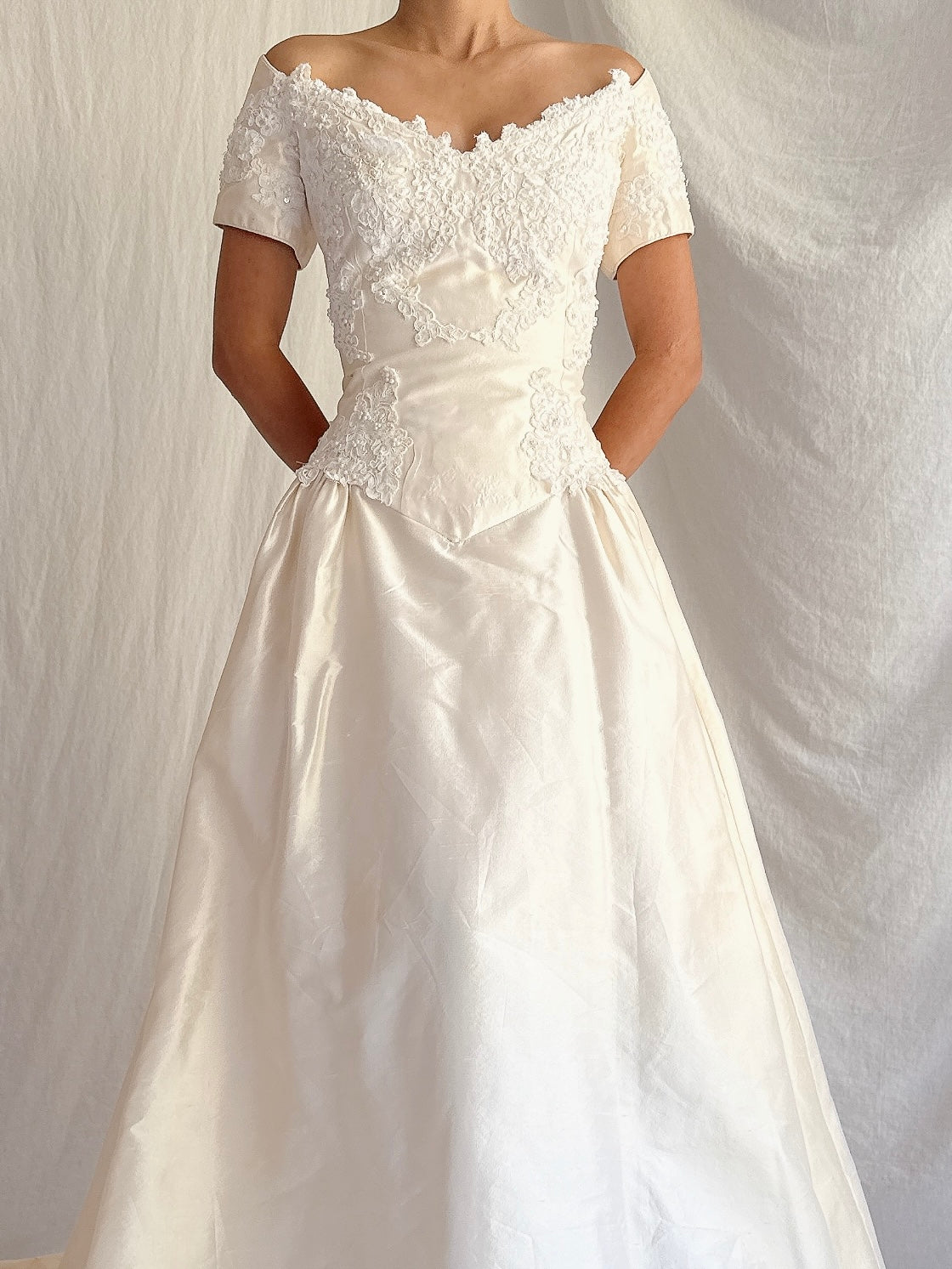 Vintage Wide Neck Lace Embellished Gown - S