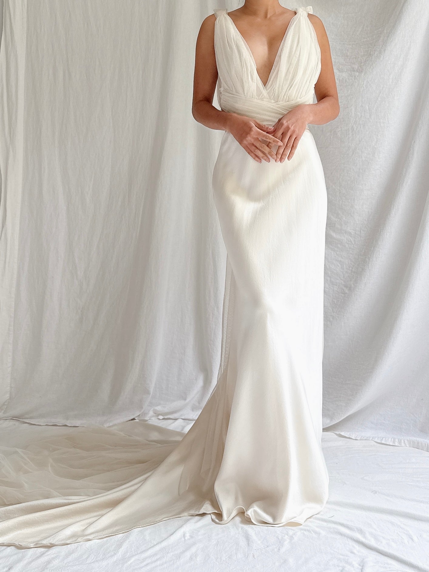 Vintage Vera Wang Silk Gown - M/8/10