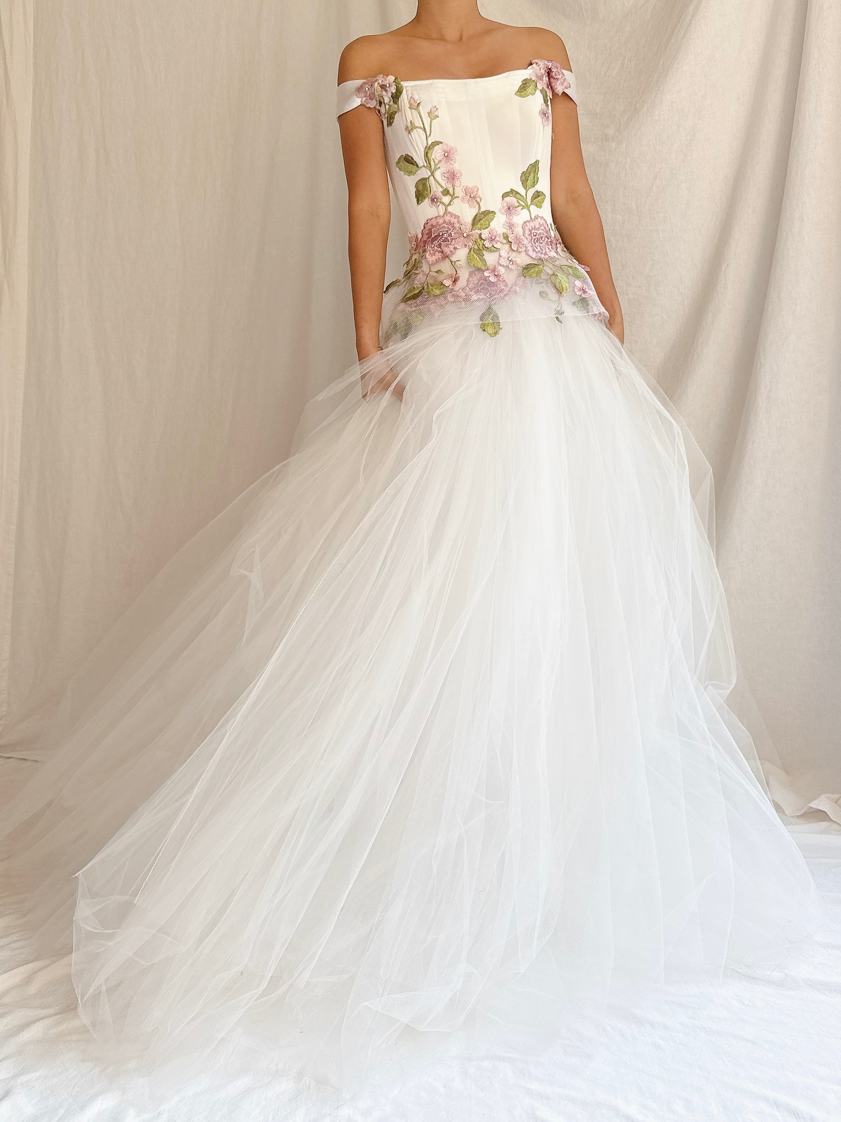 00 Juan Carlos Pinera Tulle Bustier Gown - XXS/00