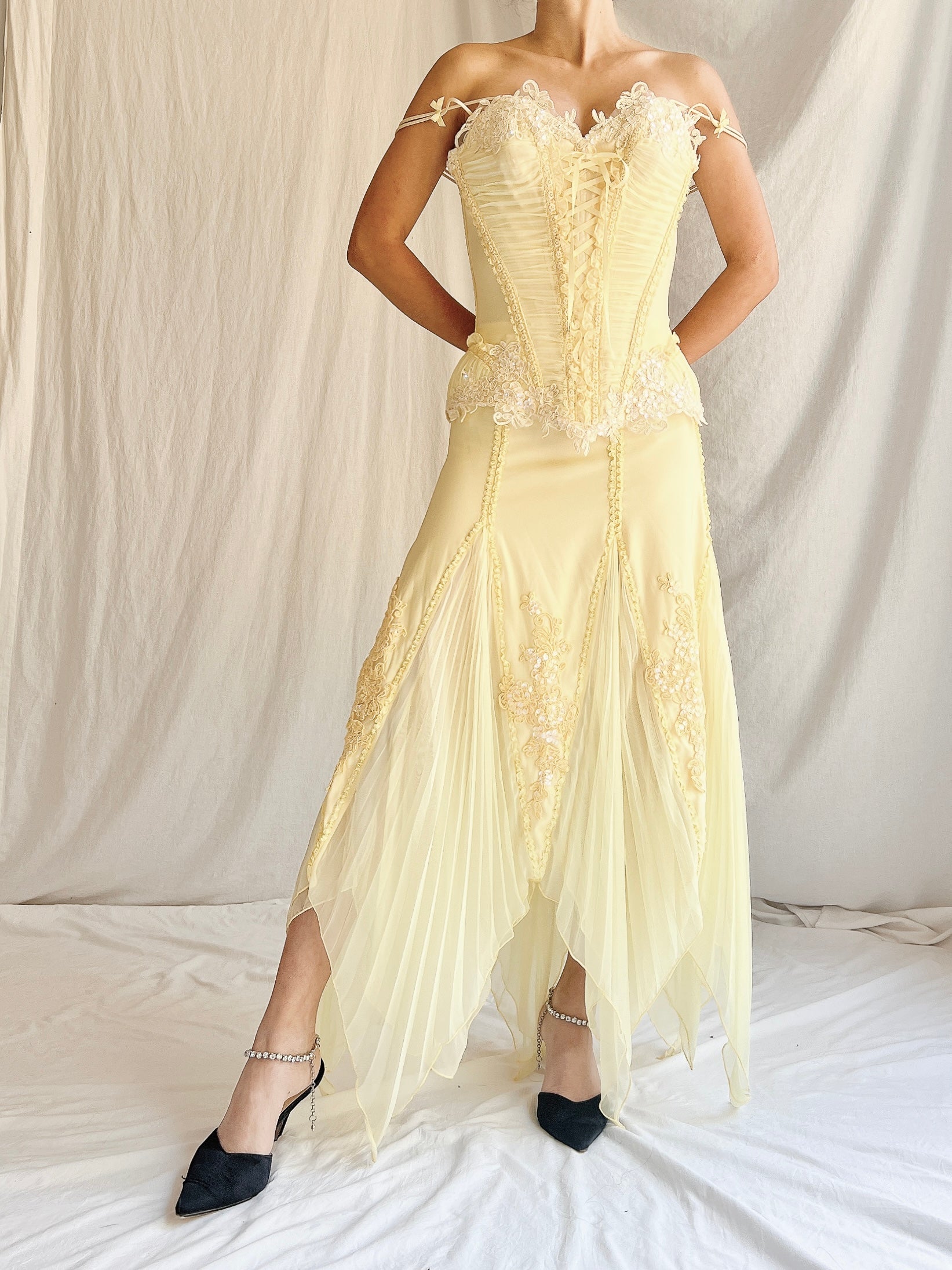 Vintage Catwalk Collection Yellow Pleated 2-Piece Set - One Size