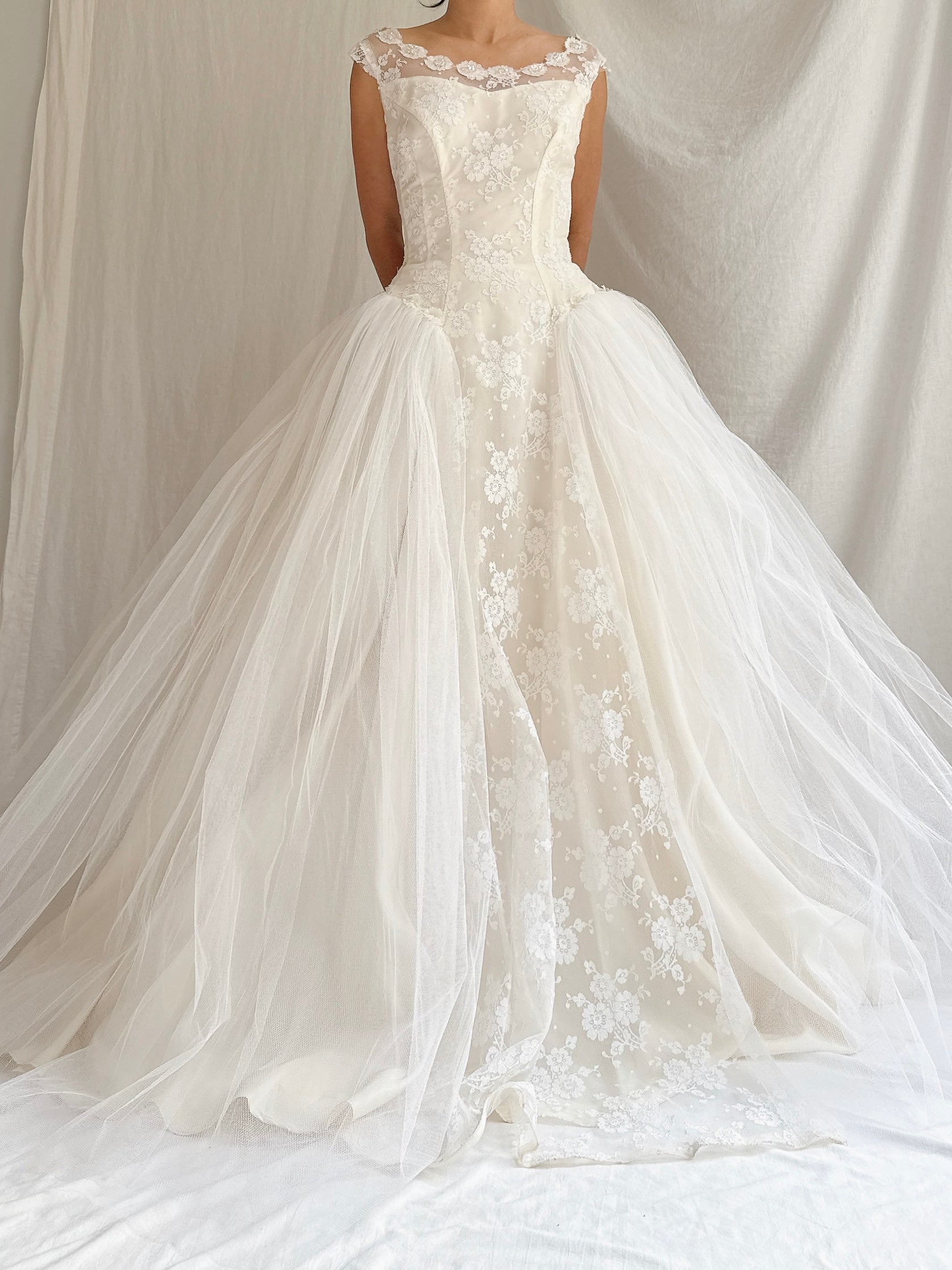 1950s Tulle and Lace Gown - XS