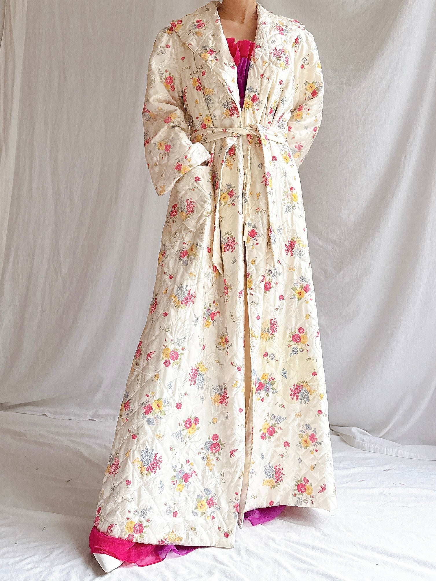 1940s Satin Floral Quilted Coat - S