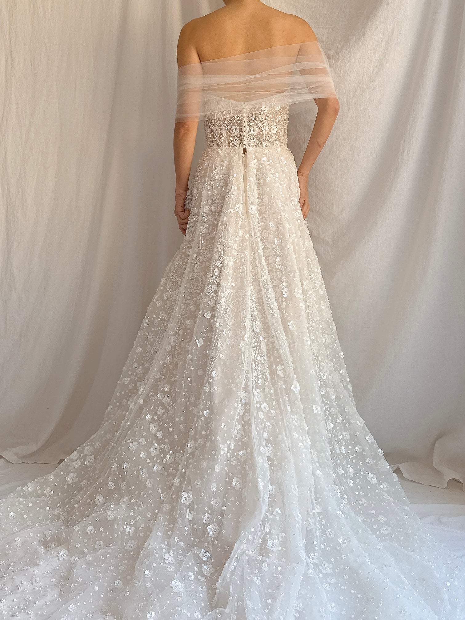 Beaded Embelished Tulle Gown - S/4