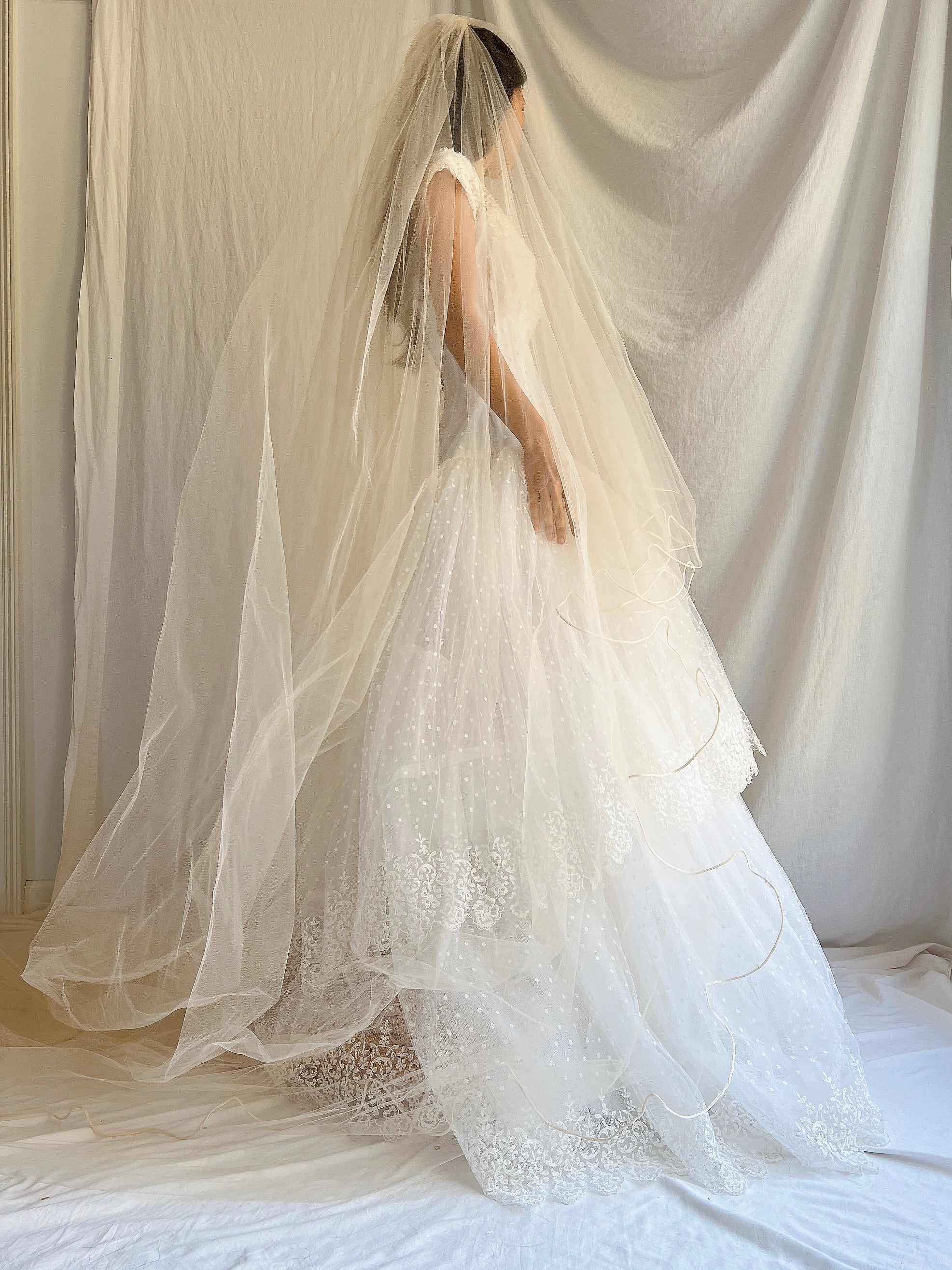 Vintage Cathedral Champagne Scalloped Tulle Veil