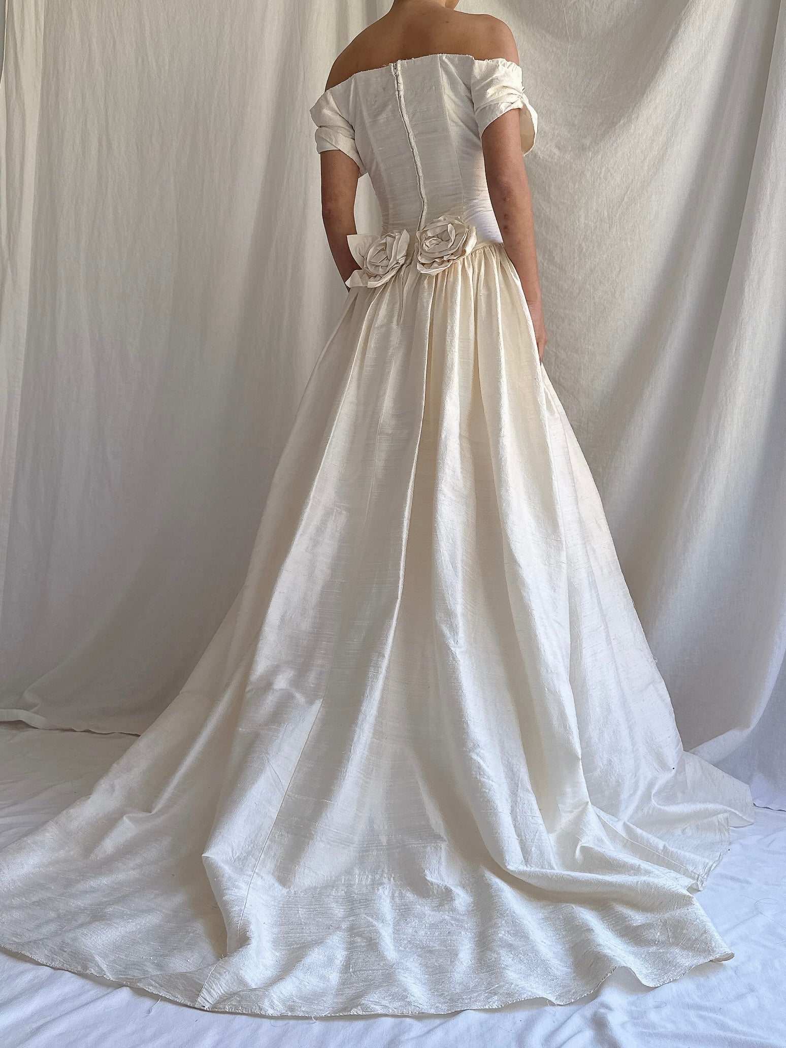 Vintage Raw Silk Off-the-Shoulder Dress - M