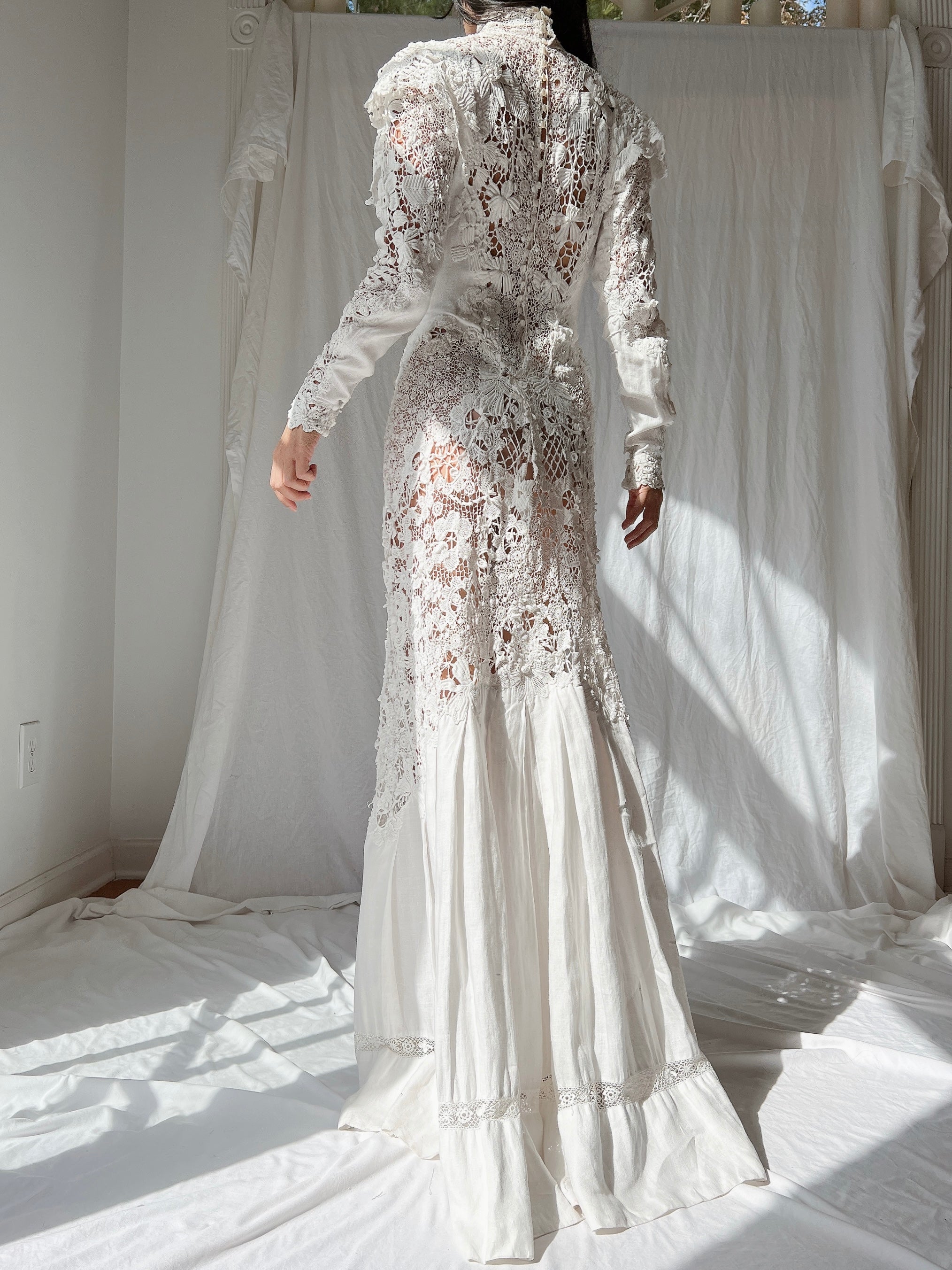 Victorian Linen and Irish Crochet Lace Gown - S | G O S S A M E R Victorian Linen and Irish Crochet Lace Gown - S | G O S S A M E R