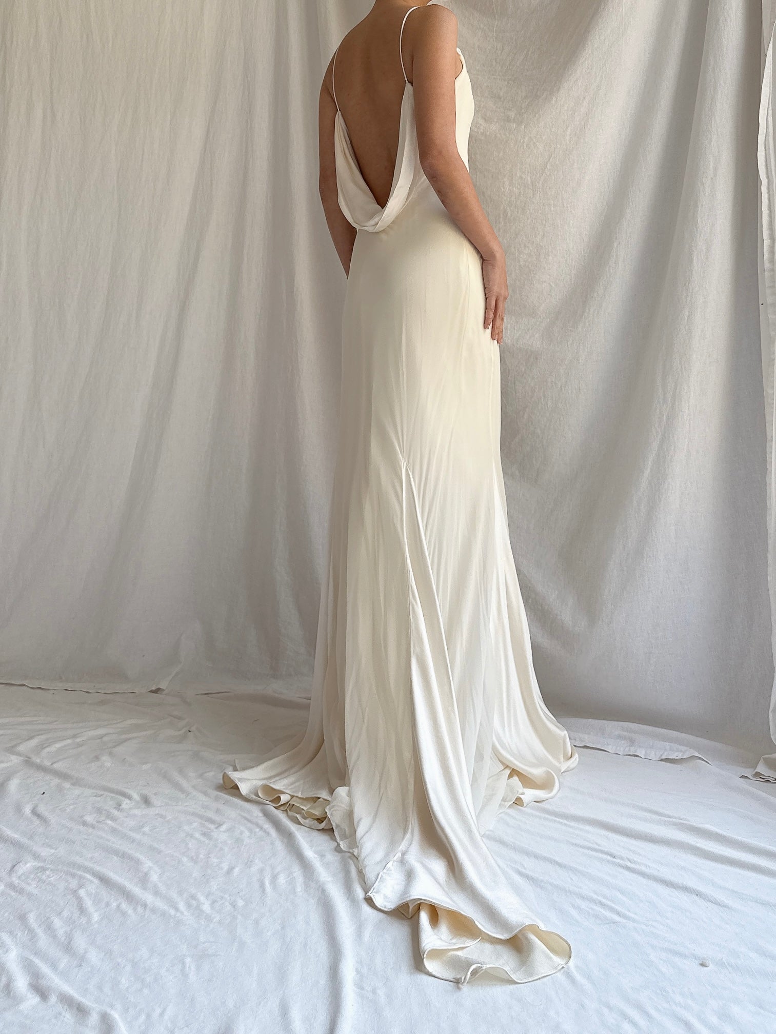 Vintage Vera Wang Silk Bias Gown - XS | G O S S A M E R