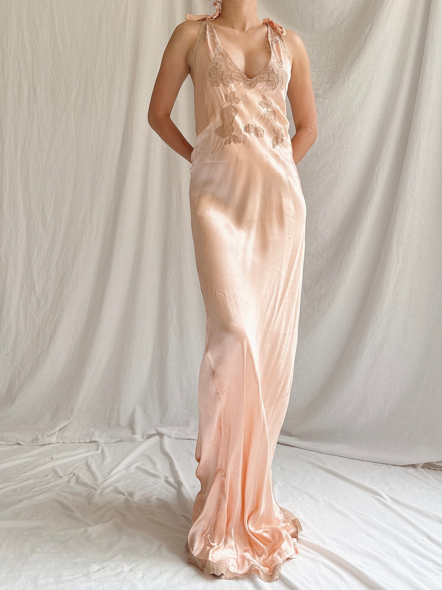 peach satin dress 1930s Peach Satin Slip Dress - M